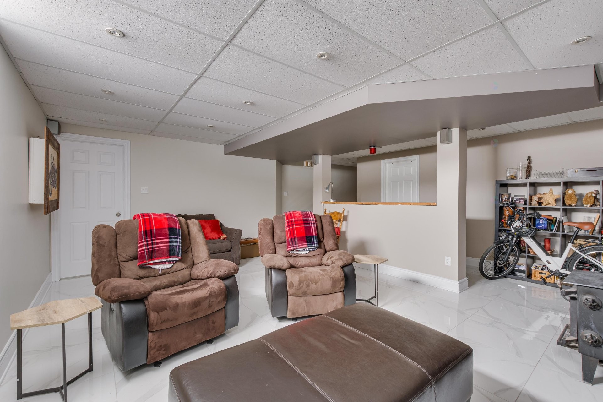 









1272


Rue des Laurentides

,
Gatineau (Masson-Angers),




QC
J8M1L4

