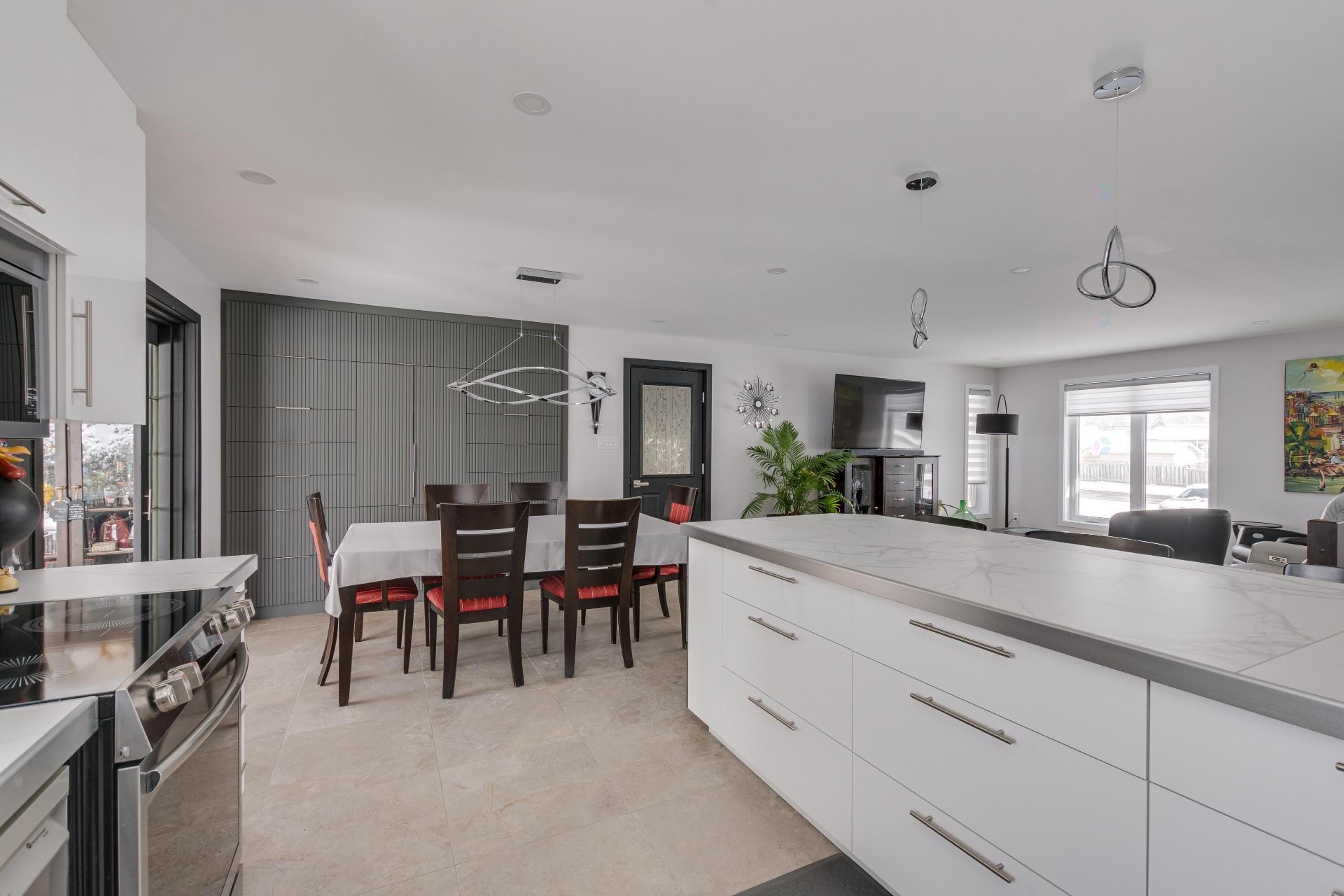 









1272


Rue des Laurentides

,
Gatineau (Masson-Angers),




QC
J8M1L4

