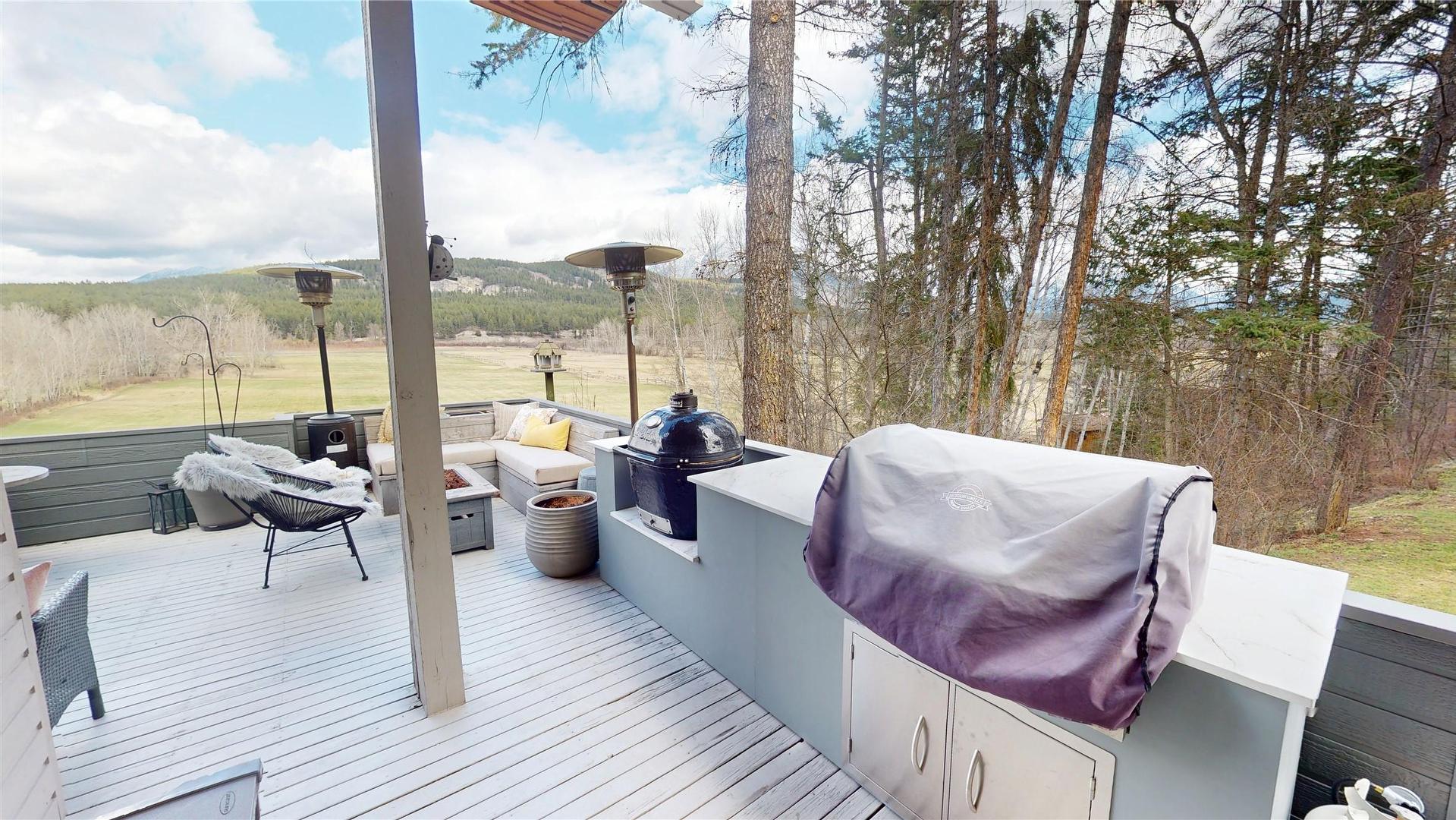 









8875


Colony

Road,
Wardner,




BC
V0B 2J0

