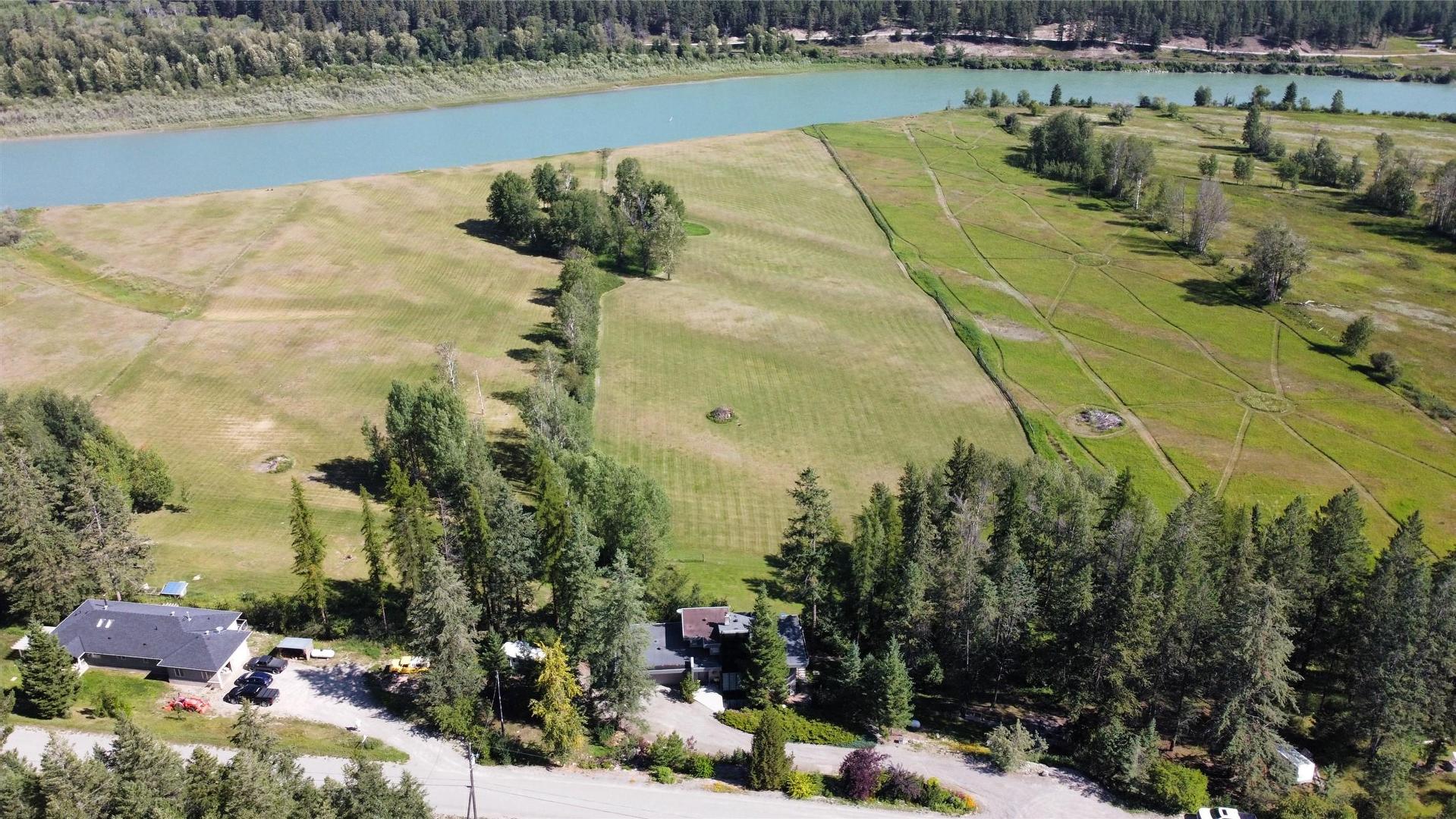









8875


Colony

Road,
Wardner,




BC
V0B 2J0

