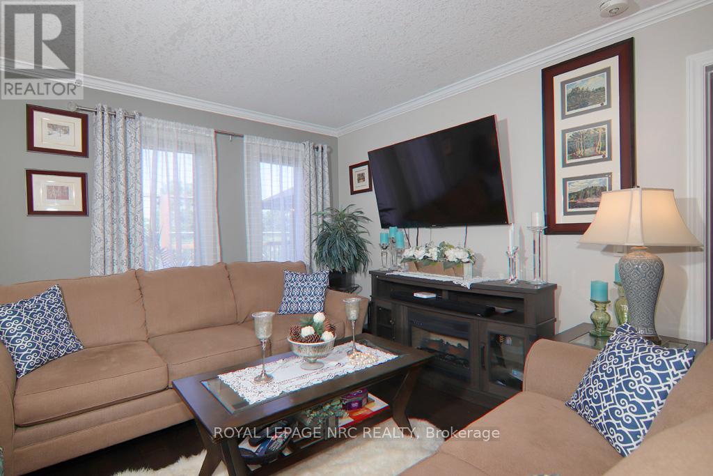 












3938 SUNSET LANE

,
Lincoln (Lincoln-Jordan/Vineland),




Ontario
L0R2C0

