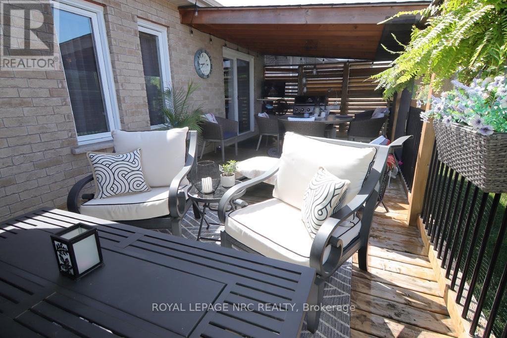 












3938 SUNSET LANE

,
Lincoln (Lincoln-Jordan/Vineland),




Ontario
L0R2C0

