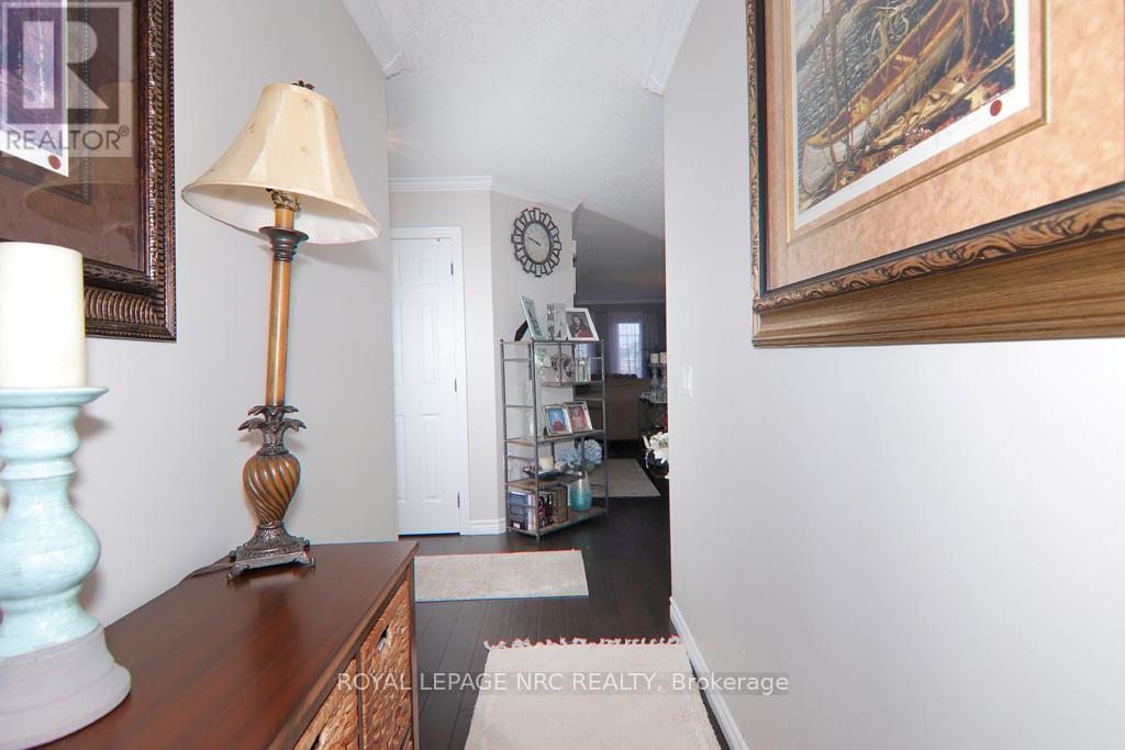 












3938 SUNSET LANE

,
Lincoln (Lincoln-Jordan/Vineland),




Ontario
L0R2C0

