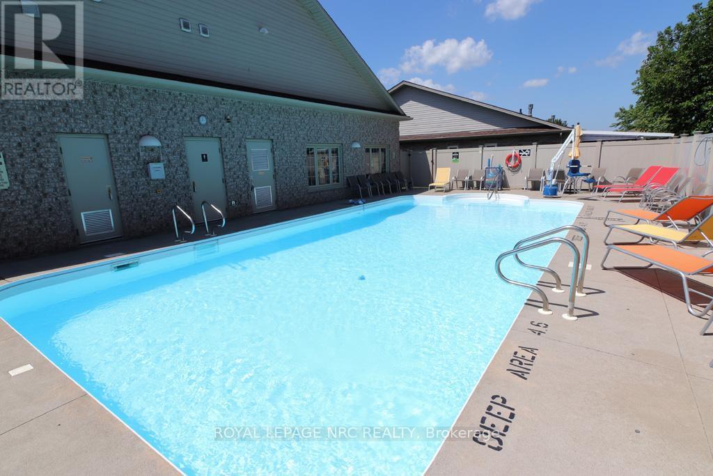 












3938 SUNSET LANE

,
Lincoln (Lincoln-Jordan/Vineland),




Ontario
L0R2C0

