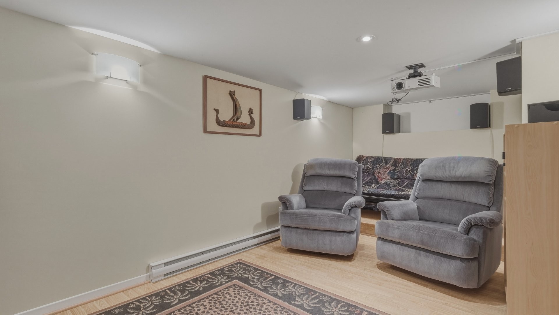 









428


Rue Orchard

,
Saint-Bruno-de-Montarville,




QC
J3V2M9

