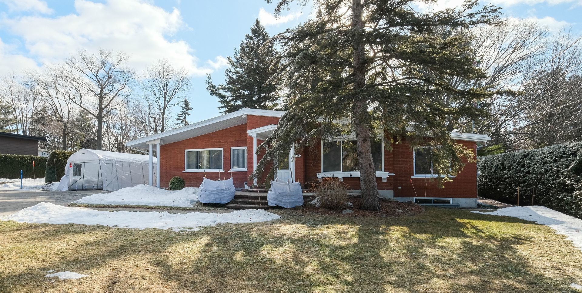 









428


Rue Orchard

,
Saint-Bruno-de-Montarville,




QC
J3V2M9

