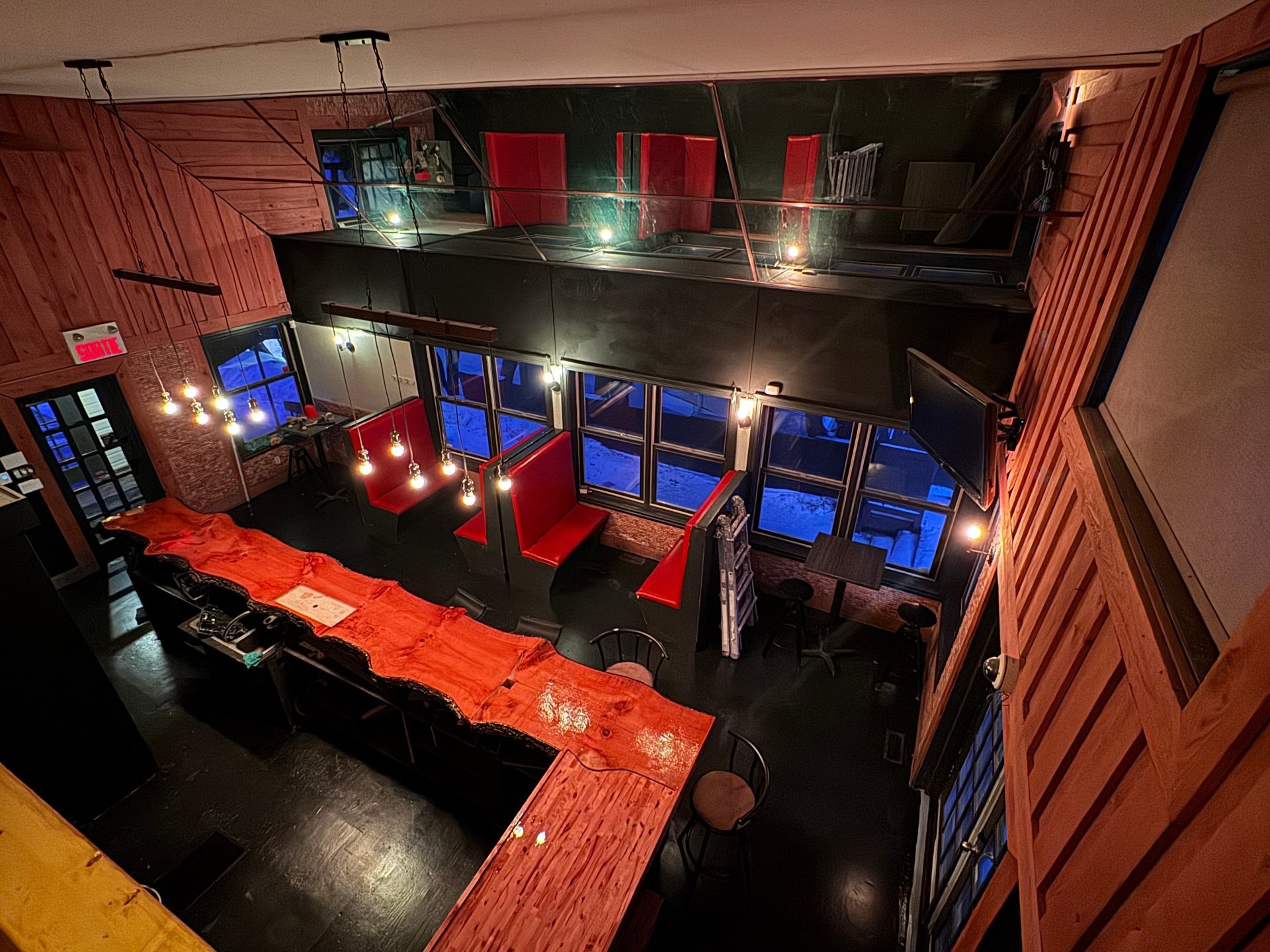 









11


Av. de la Gare

,
Saint-Sauveur,




QC
J0R1R0

