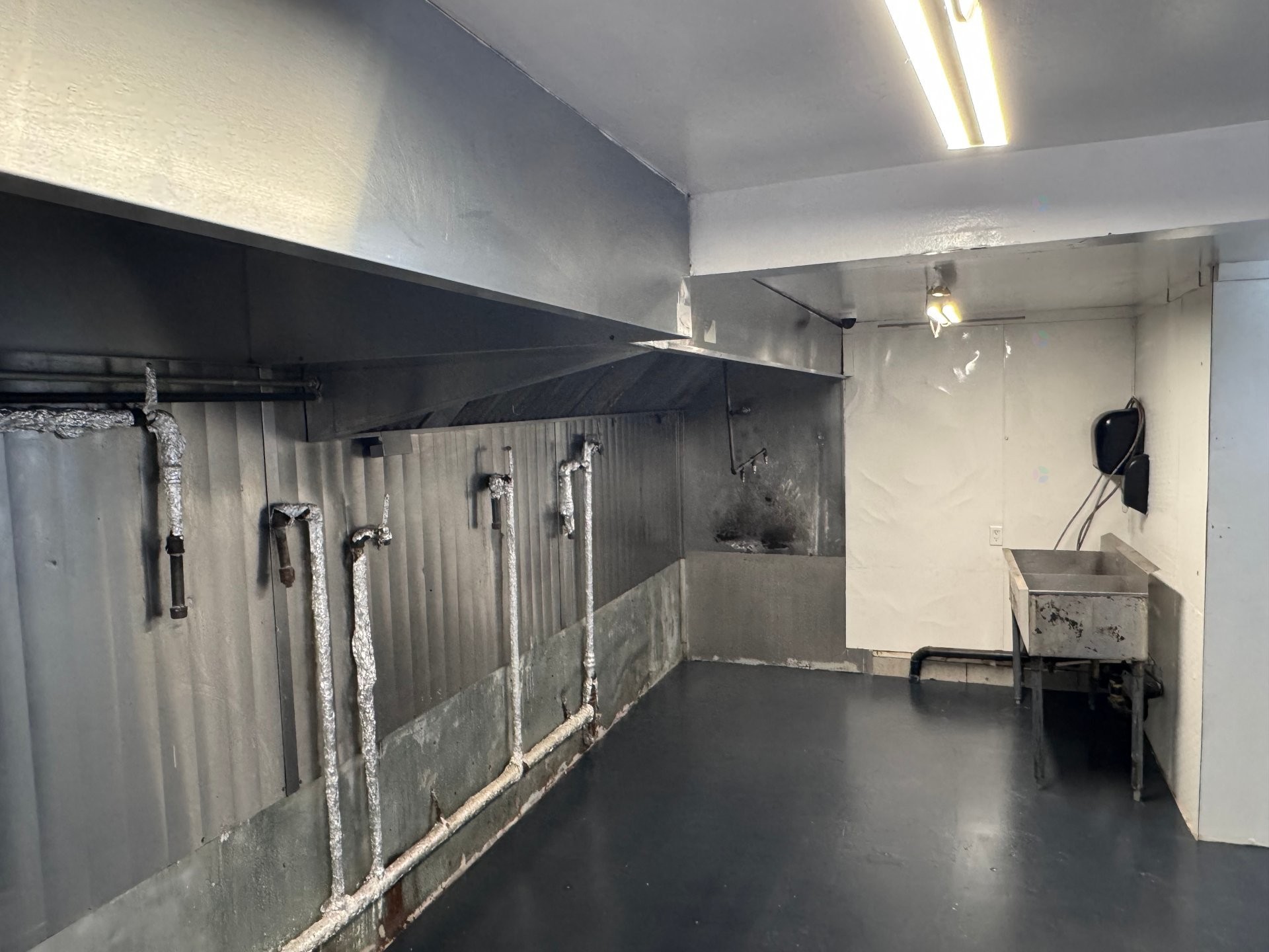 









11


Av. de la Gare

,
Saint-Sauveur,




QC
J0R1R0

