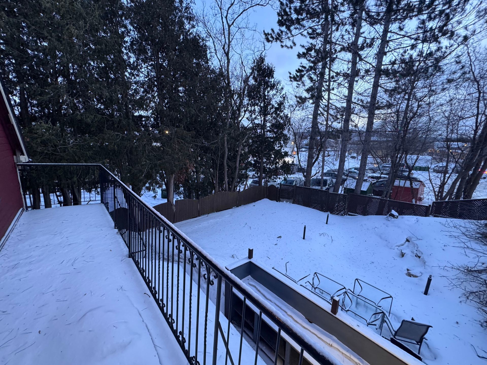 









11


Av. de la Gare

,
Saint-Sauveur,




QC
J0R1R0

