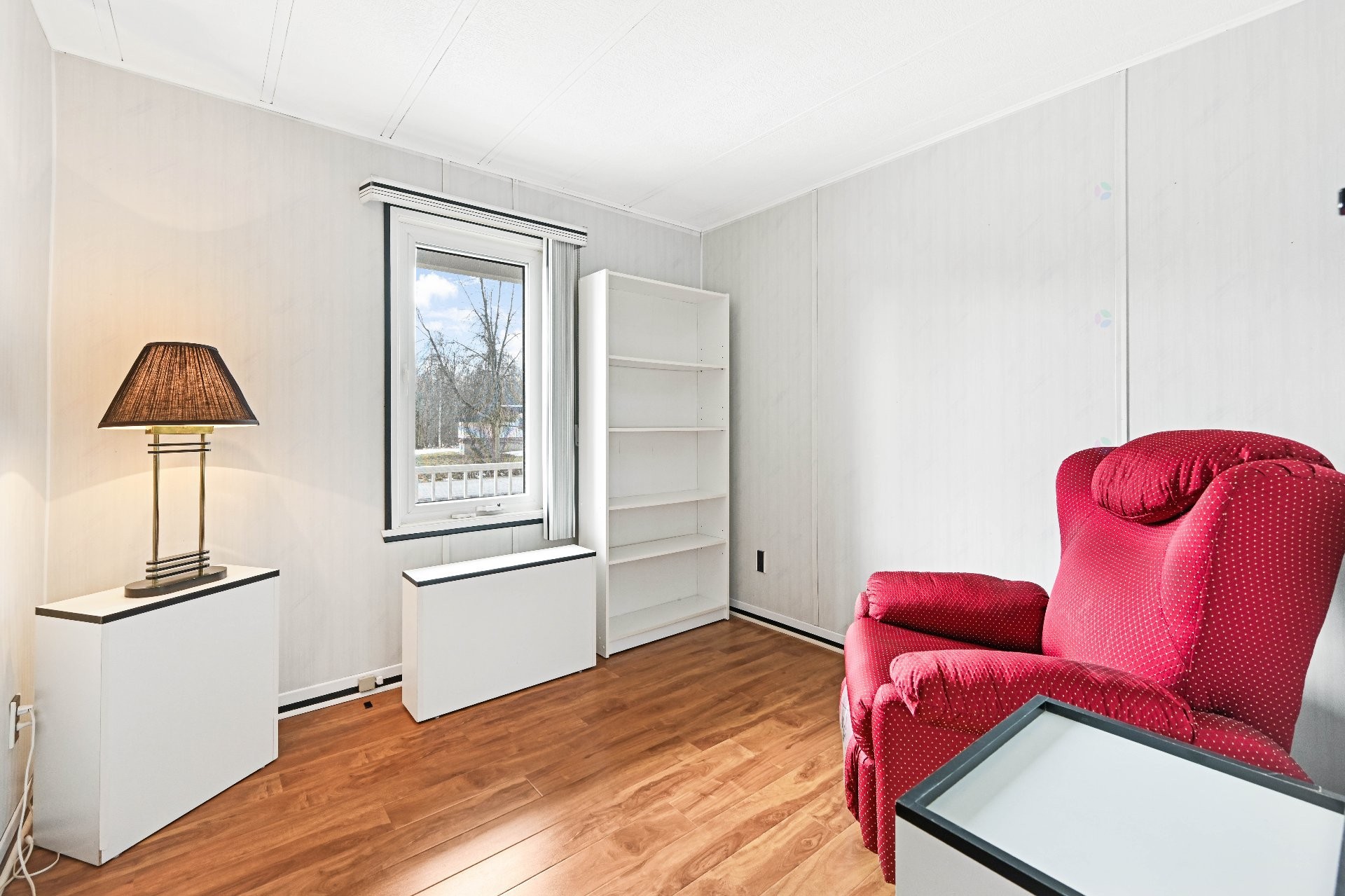 









208


Rue Prairie

,
Saint-Jean-sur-Richelieu,




QC
J2Y1G2

