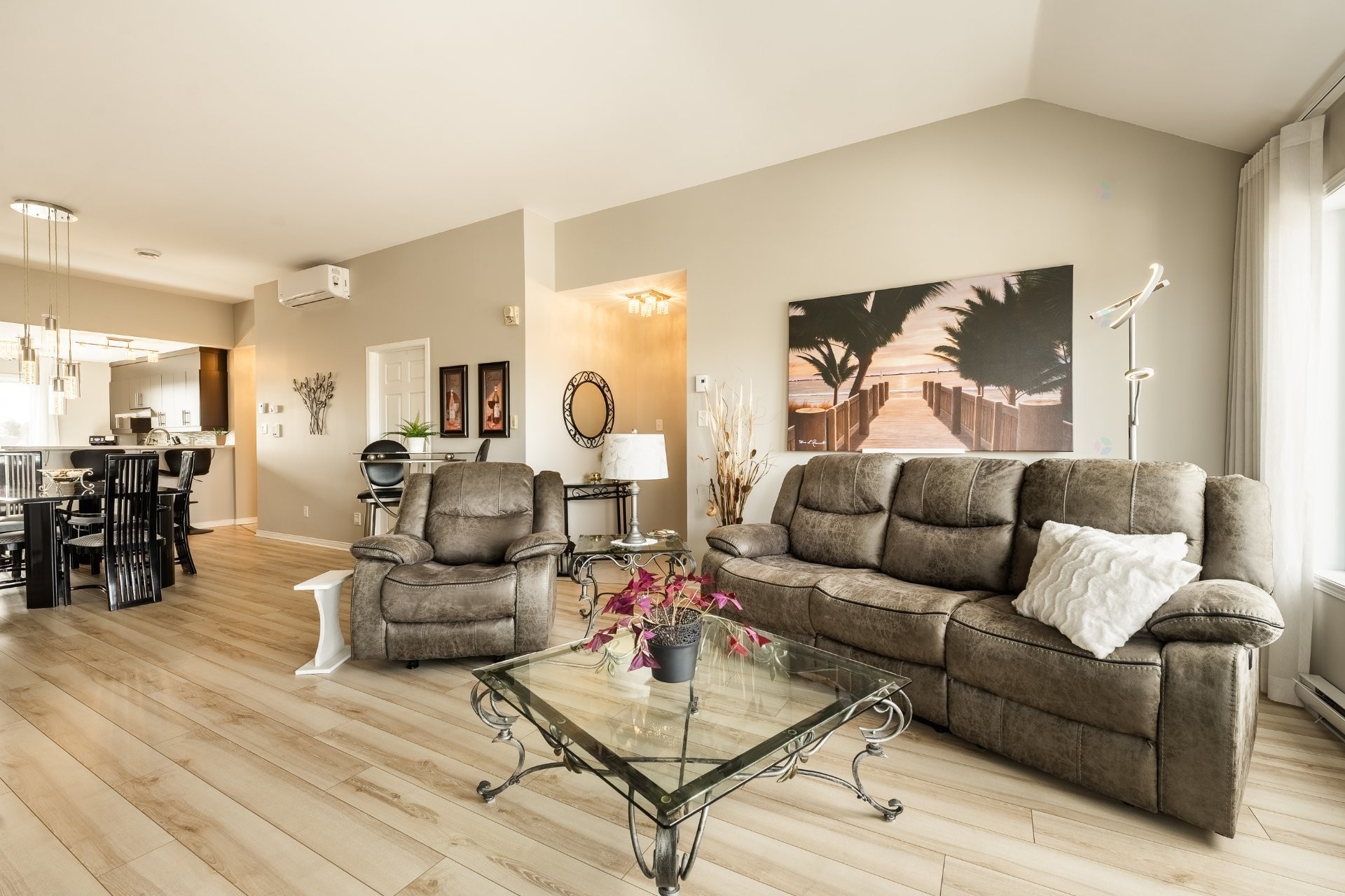 









58


Rue Joseph-Bresse

, 7,
Chambly,




QC
J3L0W1

