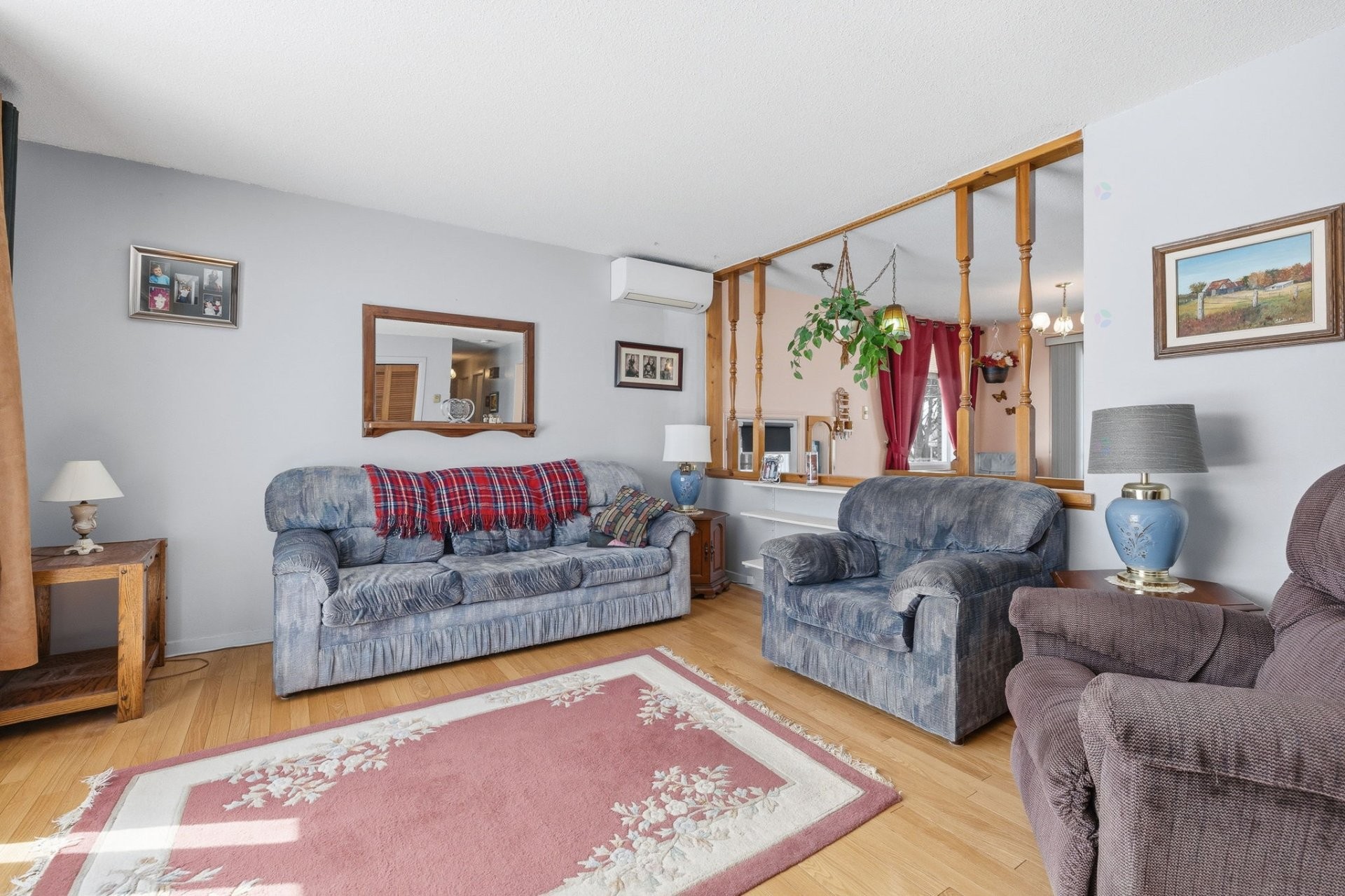 









43


Ch. de Montréal E.

,
Gatineau (Masson-Angers),




QC
J8M1C3

