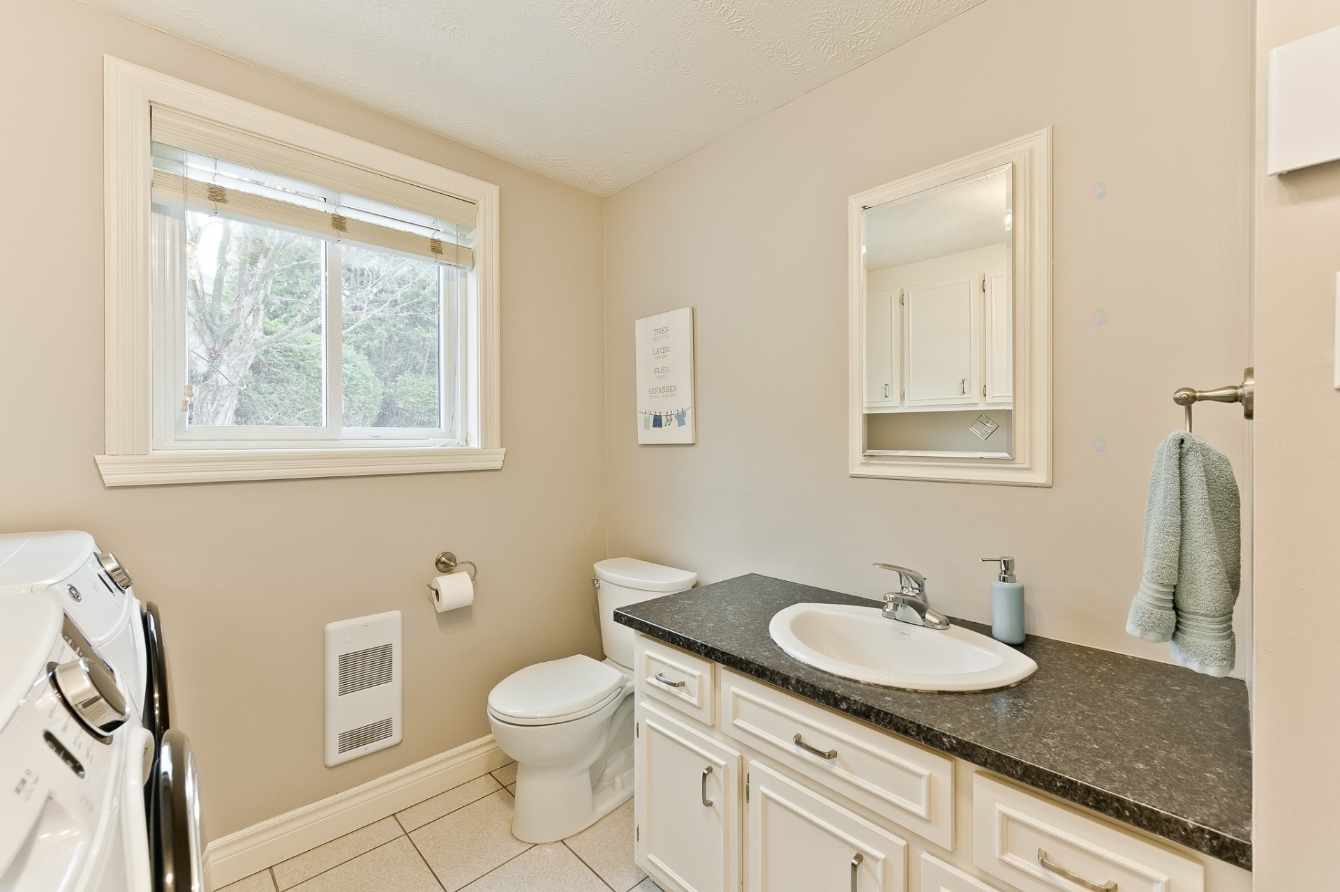 









975


Rue Argyll

,
Sherbrooke (Les Nations),




QC
J1J3J6

