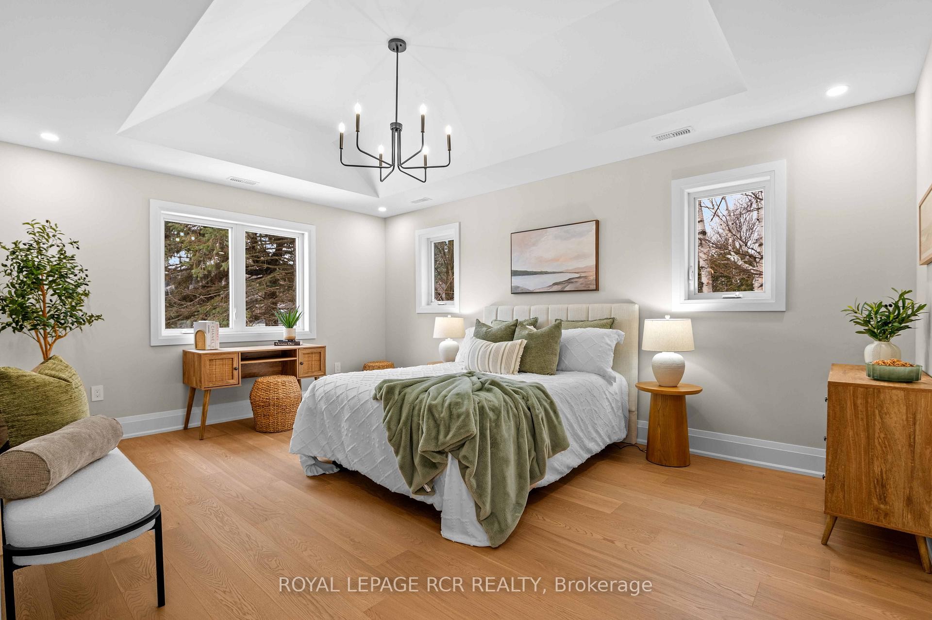 









7


Henry

Street,
Orangeville,




ON
L9W 1R6

