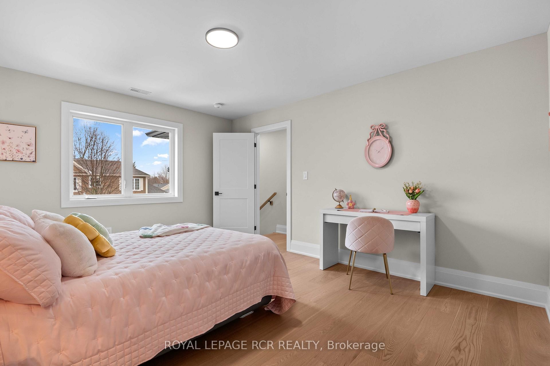 









7


Henry

Street,
Orangeville,




ON
L9W 1R6

