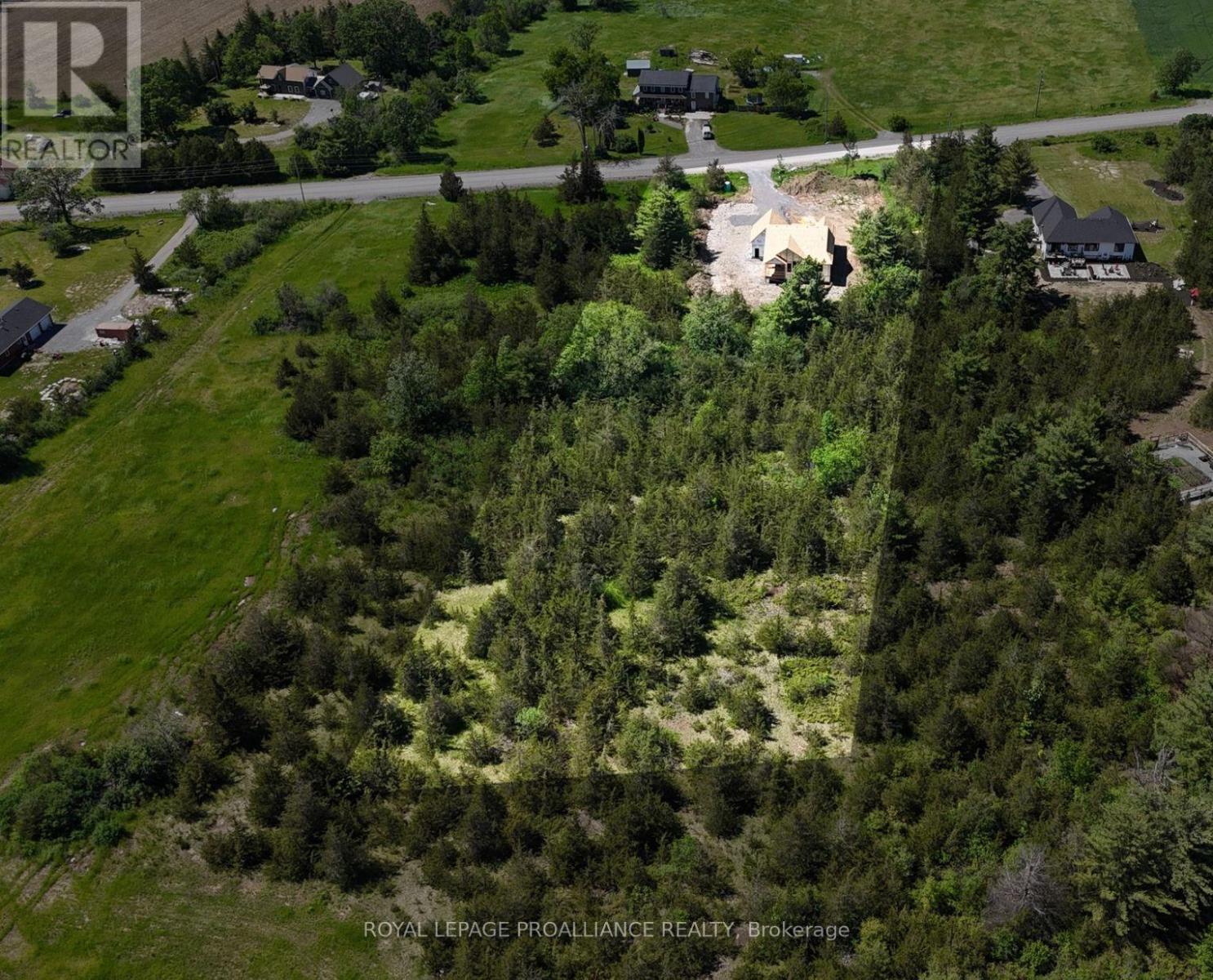 












102 DEWEY ROAD

,
Stone Mills (Stone Mills),




Ontario
K0K3N0

