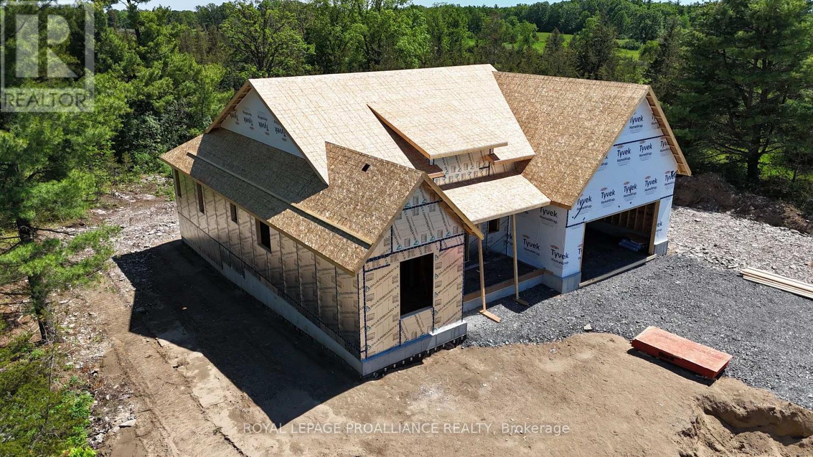 












102 DEWEY ROAD

,
Stone Mills (Stone Mills),




Ontario
K0K3N0

