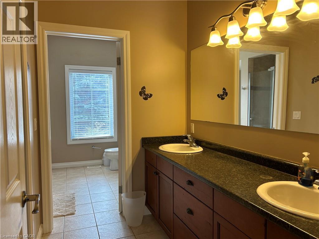 












27 WERRET Avenue

,
Simcoe,




Ontario
N3Y5N5

