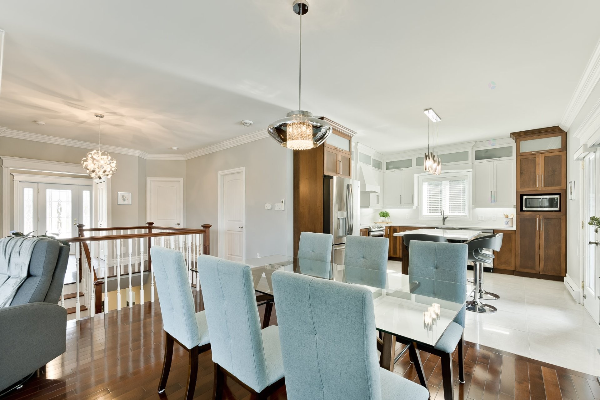 









111


17e Avenue

,
Magog,




QC
J1X3V9

