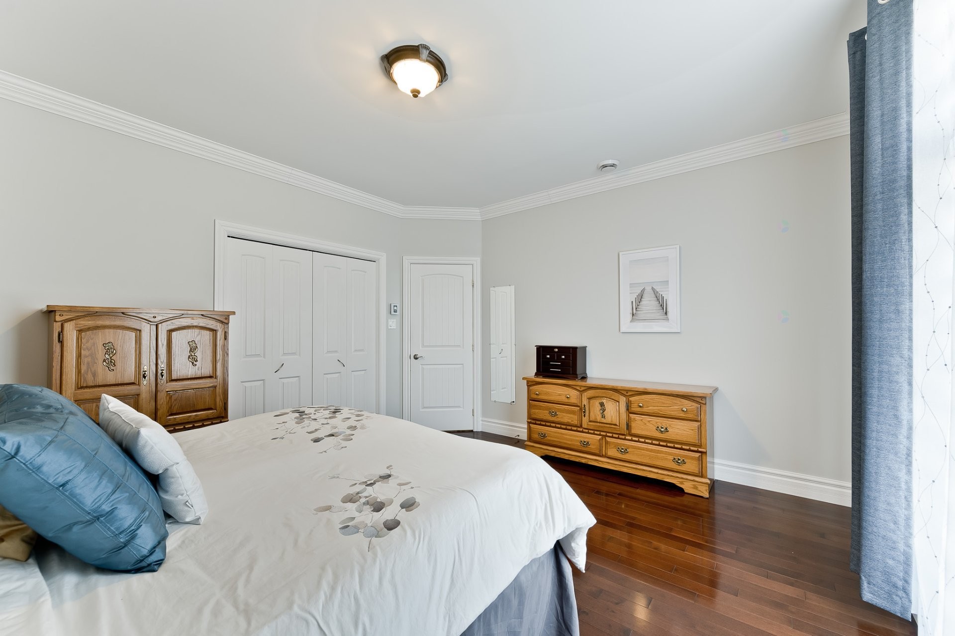 









111


17e Avenue

,
Magog,




QC
J1X3V9

