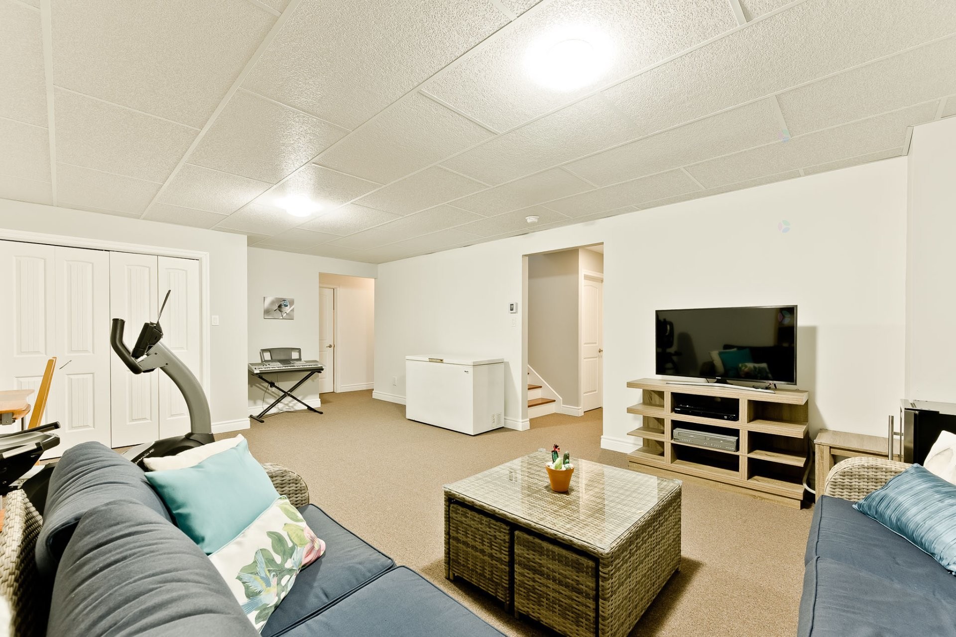 









111


17e Avenue

,
Magog,




QC
J1X3V9


