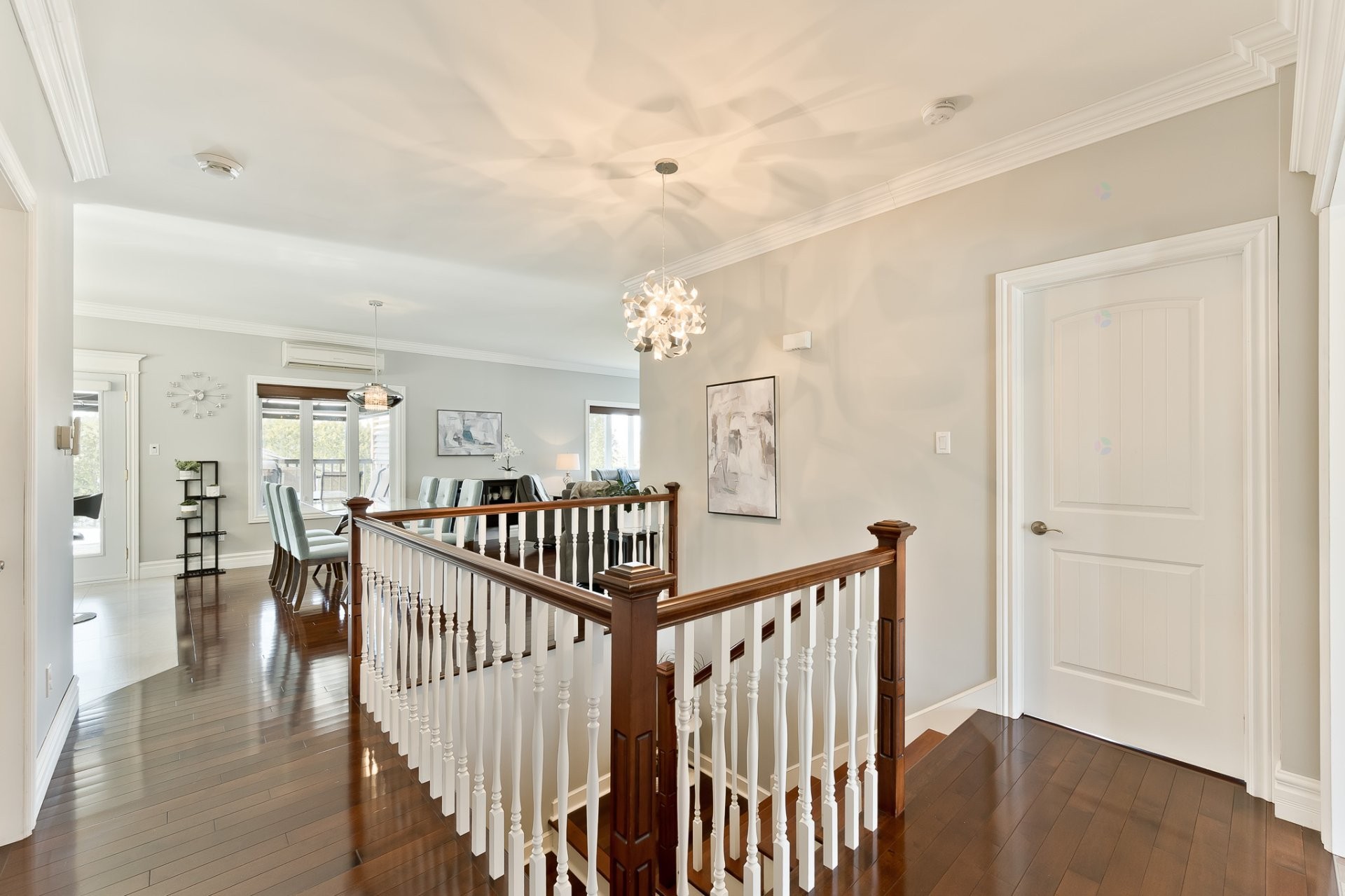 









111


17e Avenue

,
Magog,




QC
J1X3V9

