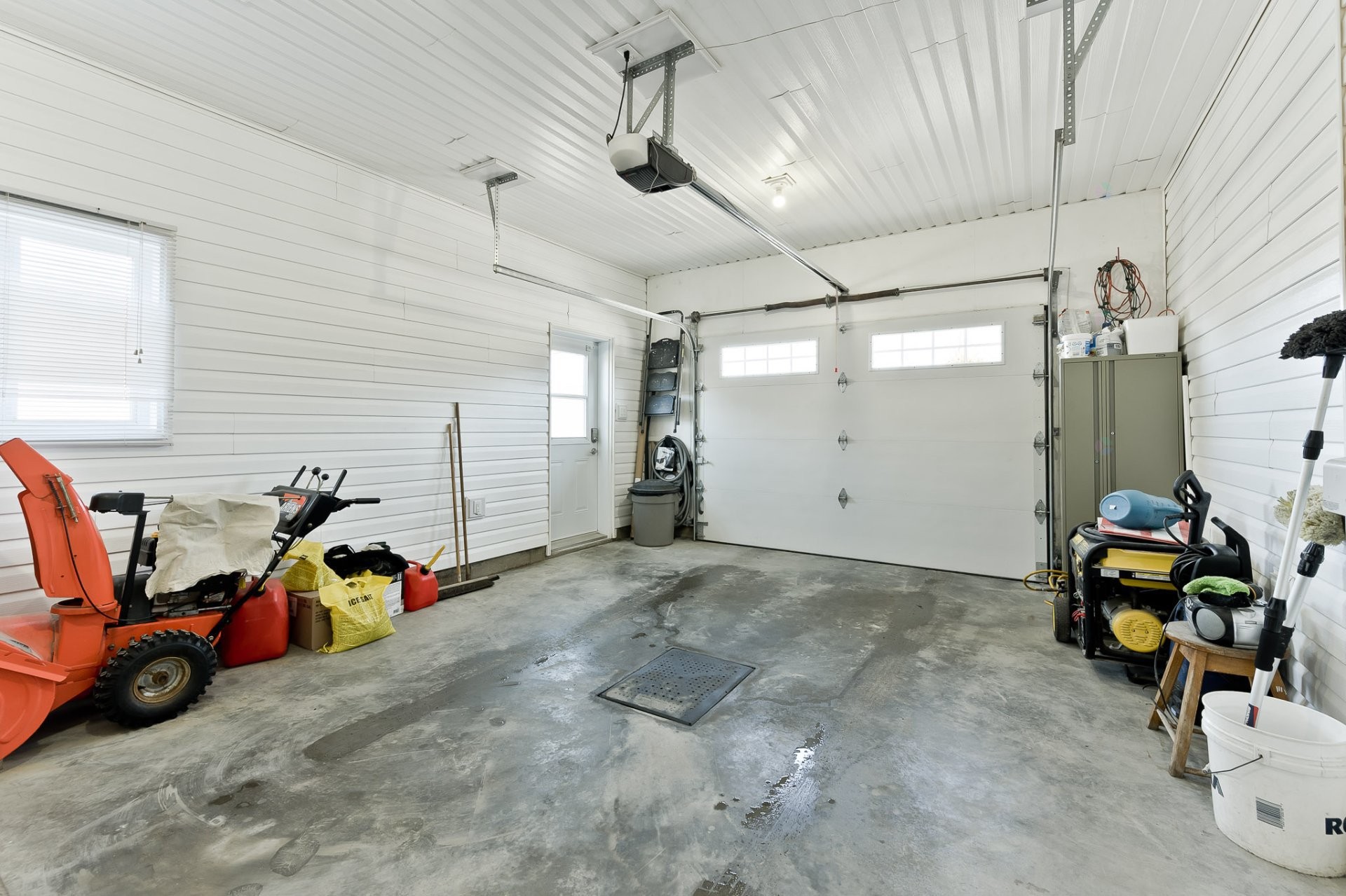 









111


17e Avenue

,
Magog,




QC
J1X3V9

