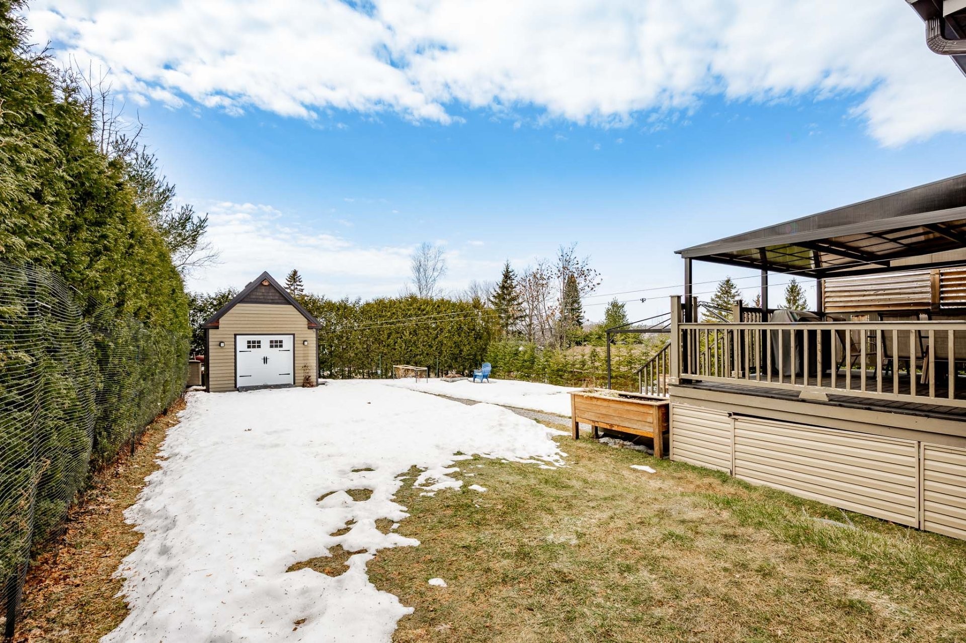 









111


17e Avenue

,
Magog,




QC
J1X3V9

