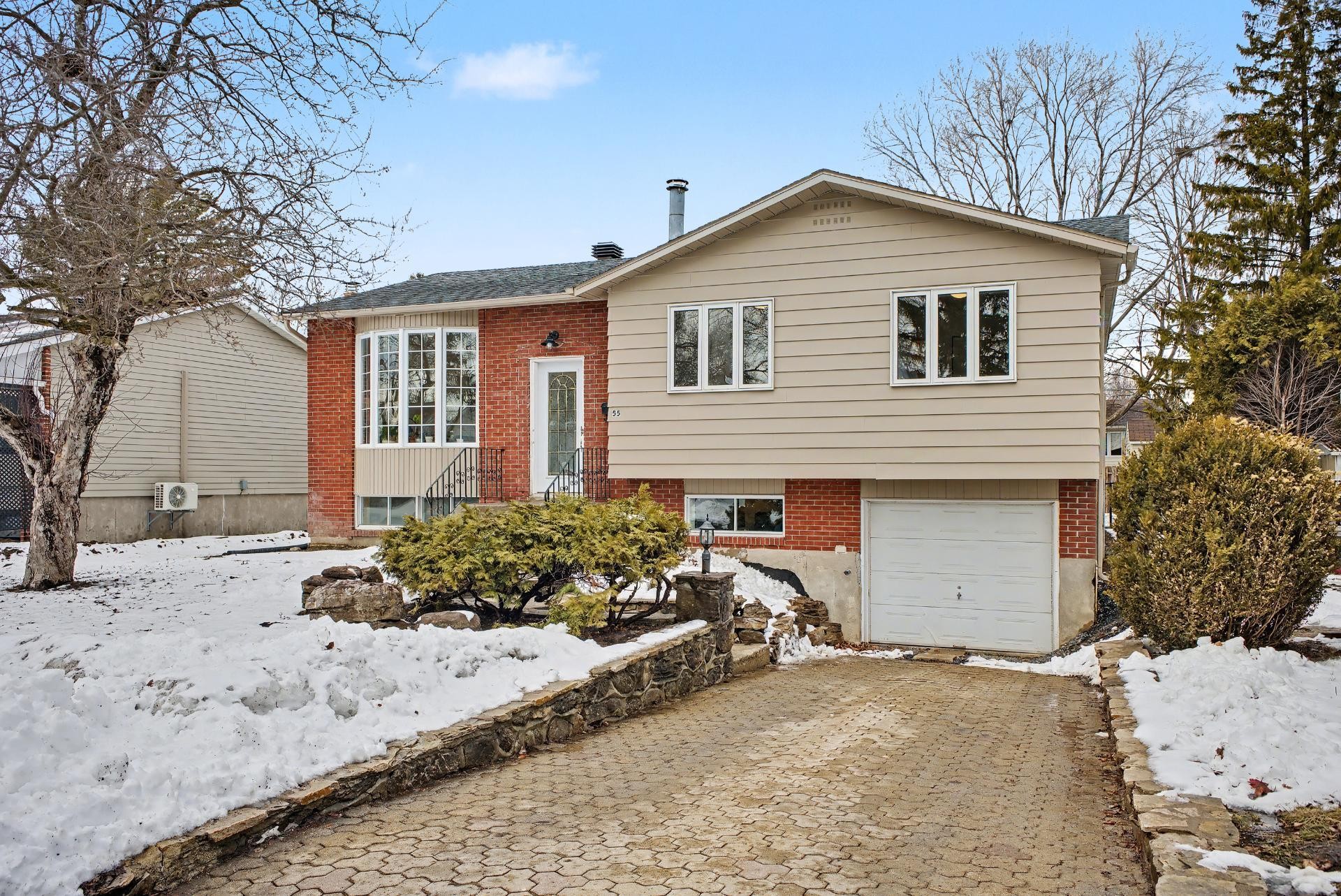 









55


Rue De Montmagny

,
Saint-Bruno-de-Montarville,




QC
J3V1A3

