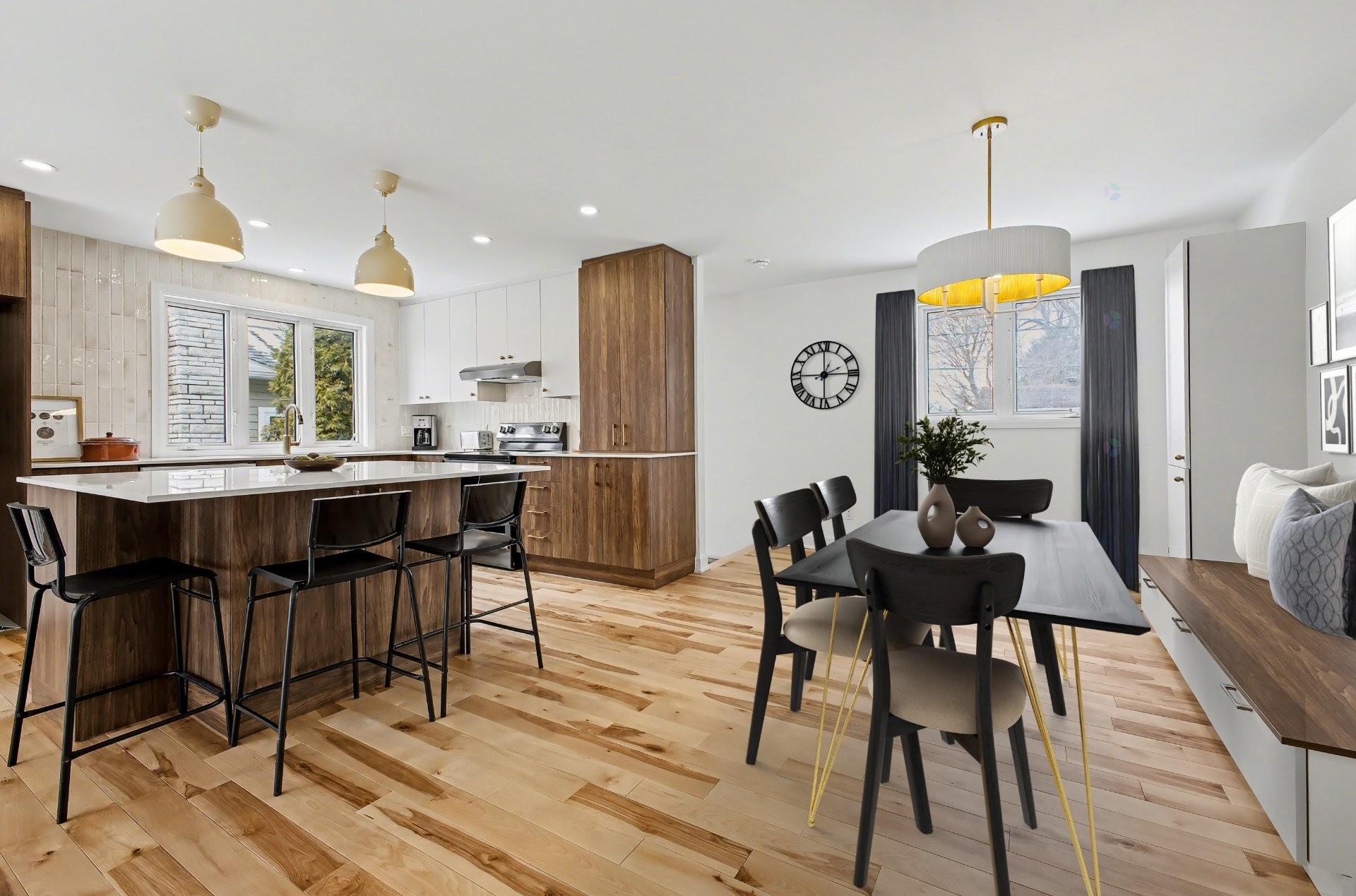 









55


Rue De Montmagny

,
Saint-Bruno-de-Montarville,




QC
J3V1A3

