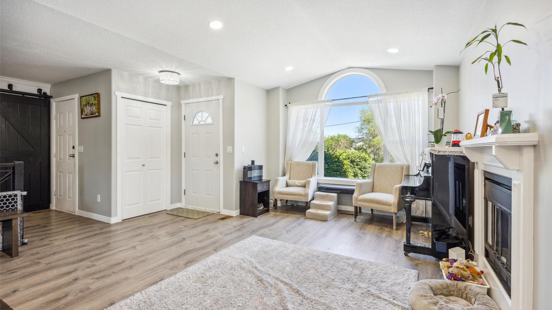 









2678


Cameron

Road,
West Kelowna,




BC
V1Z 3K9

