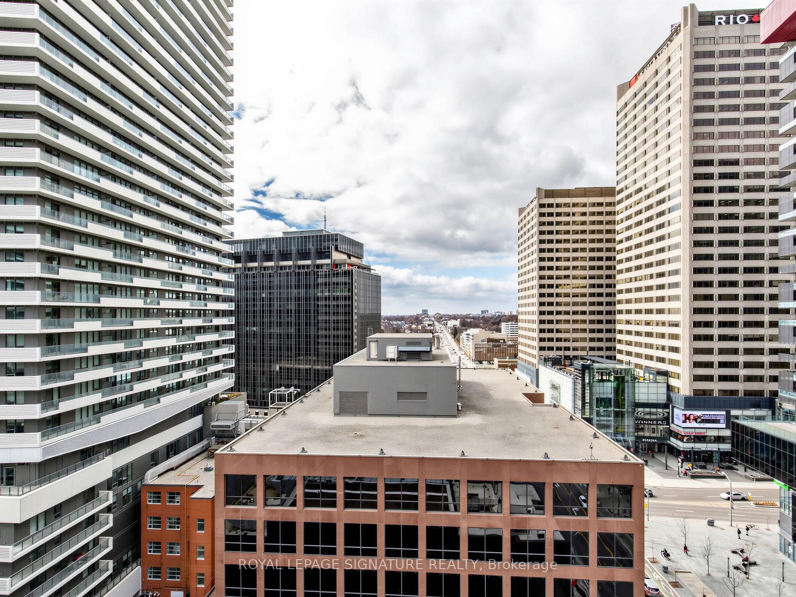 









43


Eglinton

Avenue East, 1801,
Toronto,




ON
M4P 1A2

