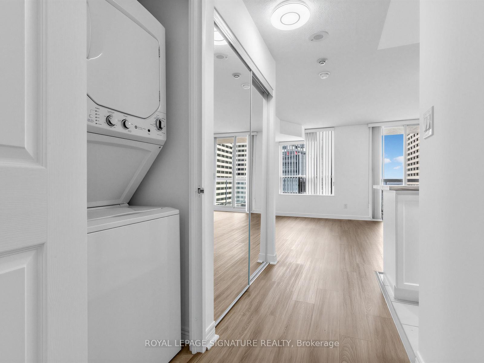 









43


Eglinton

Avenue East, 1801,
Toronto,




ON
M4P 1A2

