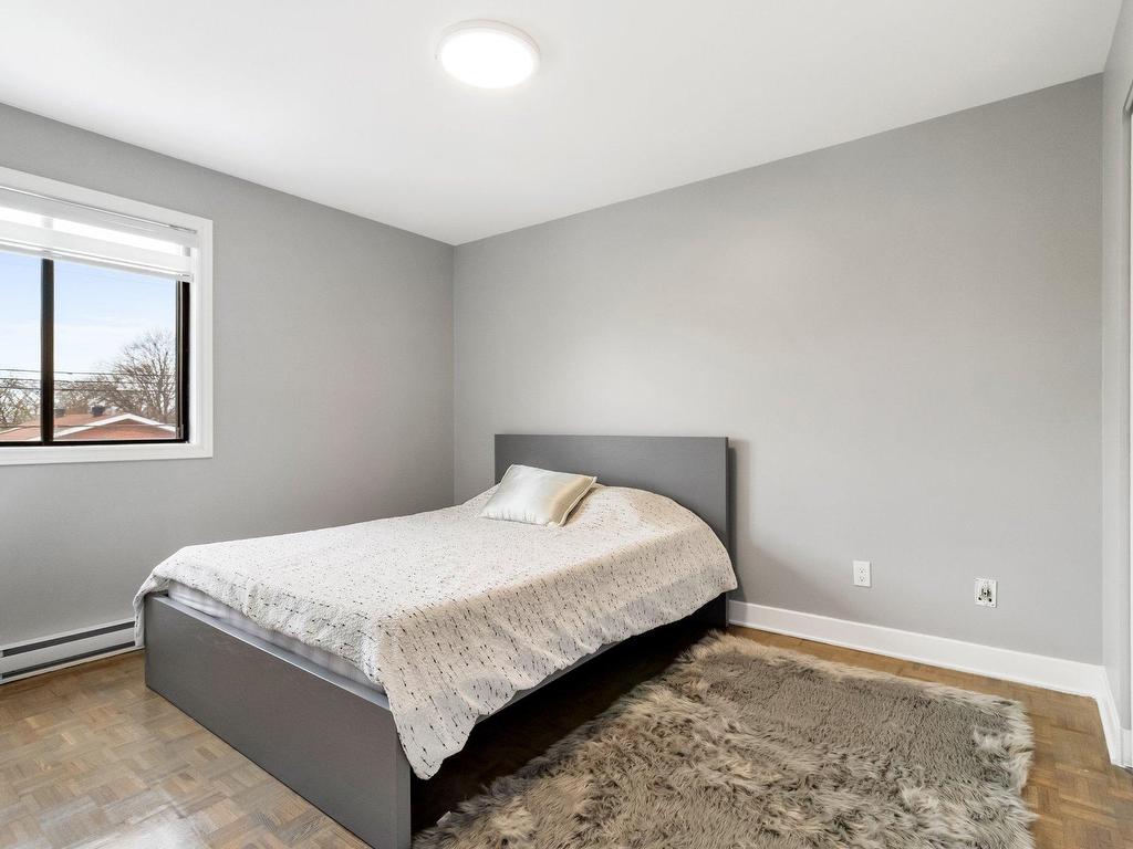 









12353


Av. Fernand-Gauthier

,
Rivière-des-Prairies/Pointe-aux-Trembles (Montréal),




QC
H1E6R2

