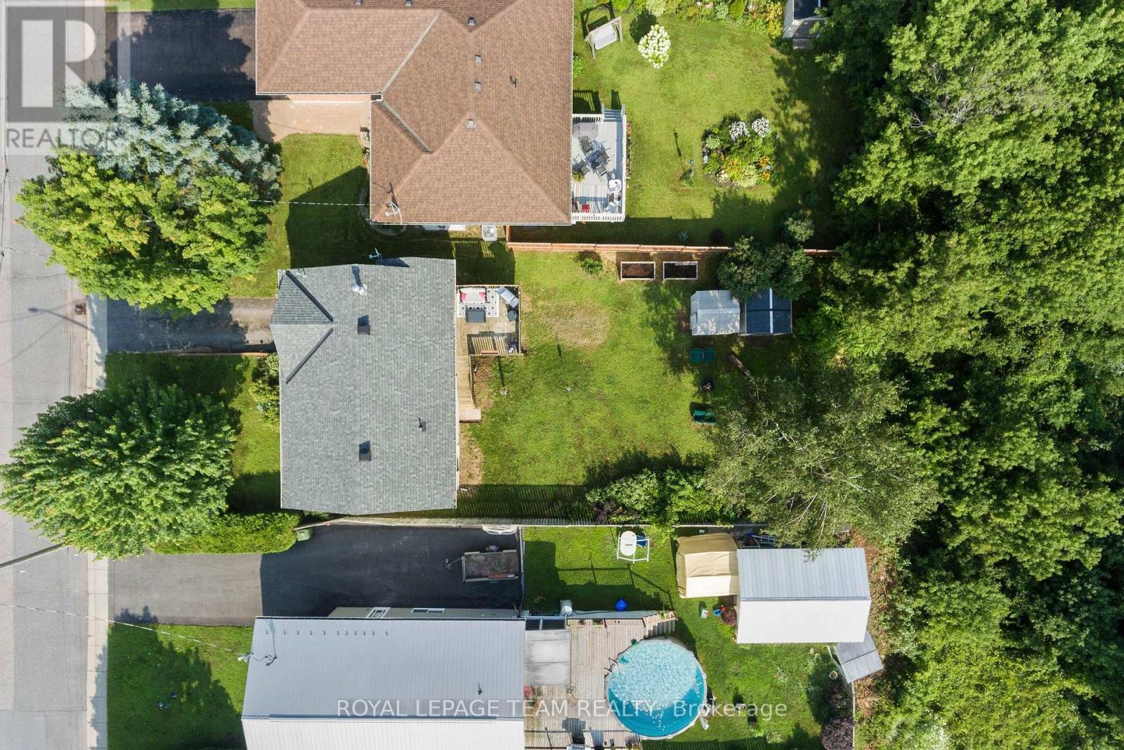 












58 SEVENTH AVENUE

,
Arnprior,




Ontario
K7S3S2

