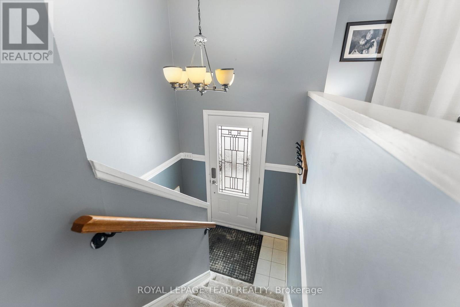 












58 SEVENTH AVENUE

,
Arnprior,




Ontario
K7S3S2

