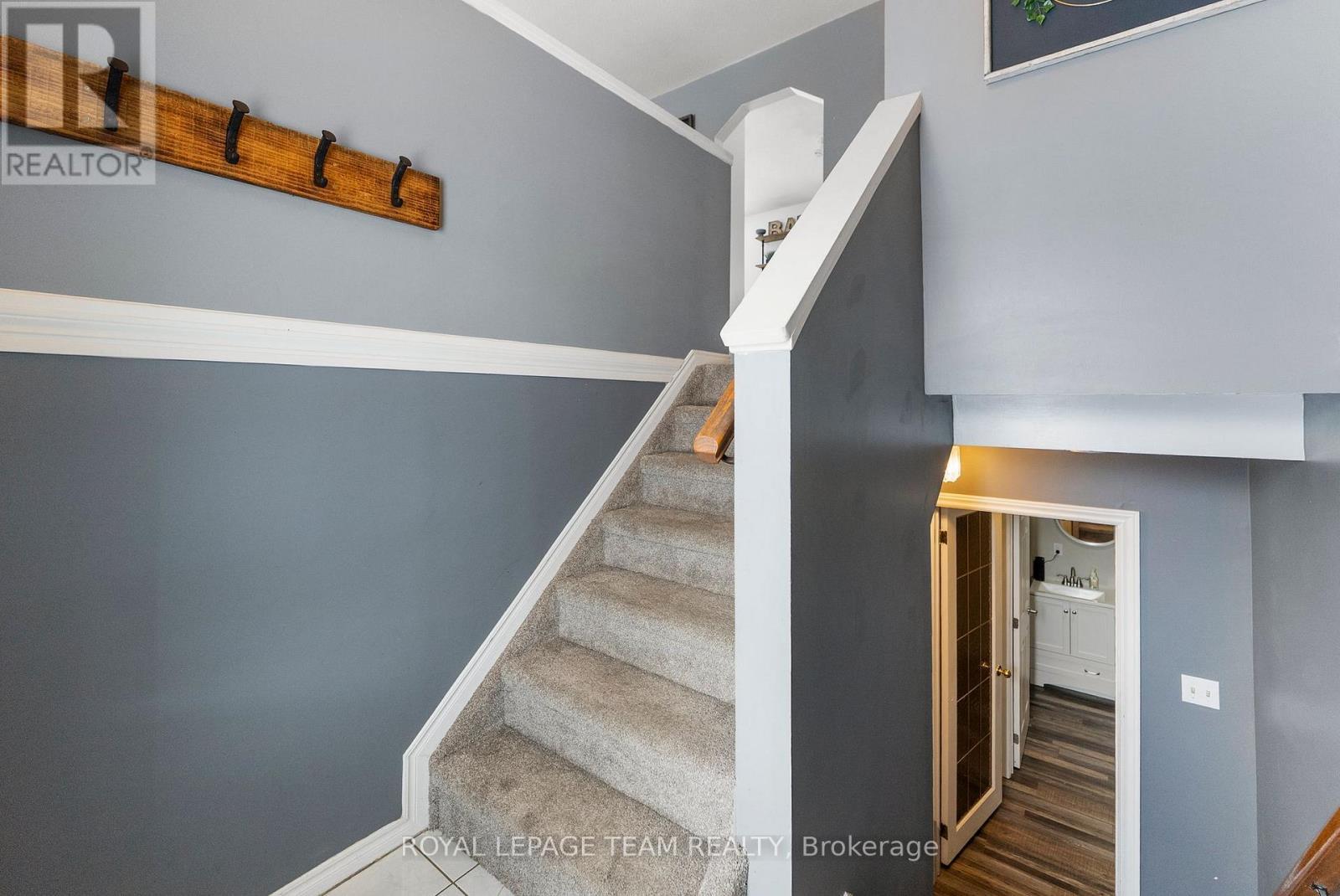 












58 SEVENTH AVENUE

,
Arnprior,




Ontario
K7S3S2

