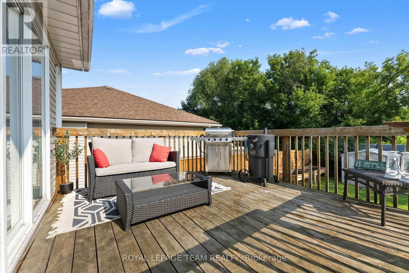 












58 SEVENTH AVENUE

,
Arnprior,




Ontario
K7S3S2

