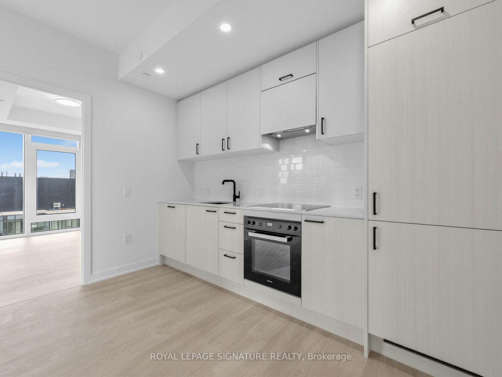 









1


Quarrington

Lane, 1007,
Toronto,




ON
M3C 0S4

