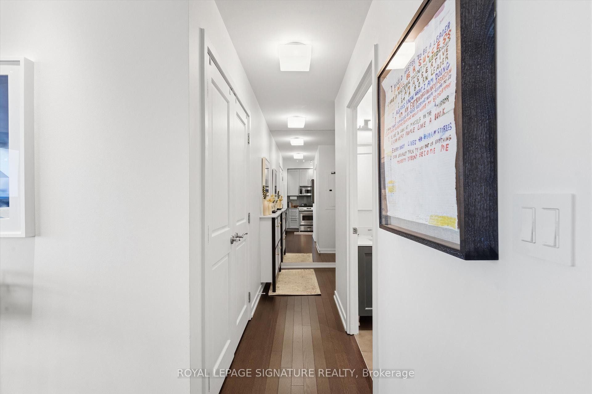 









33


Lombard

Street, 3205,
Toronto,




ON
M5C 3H8

