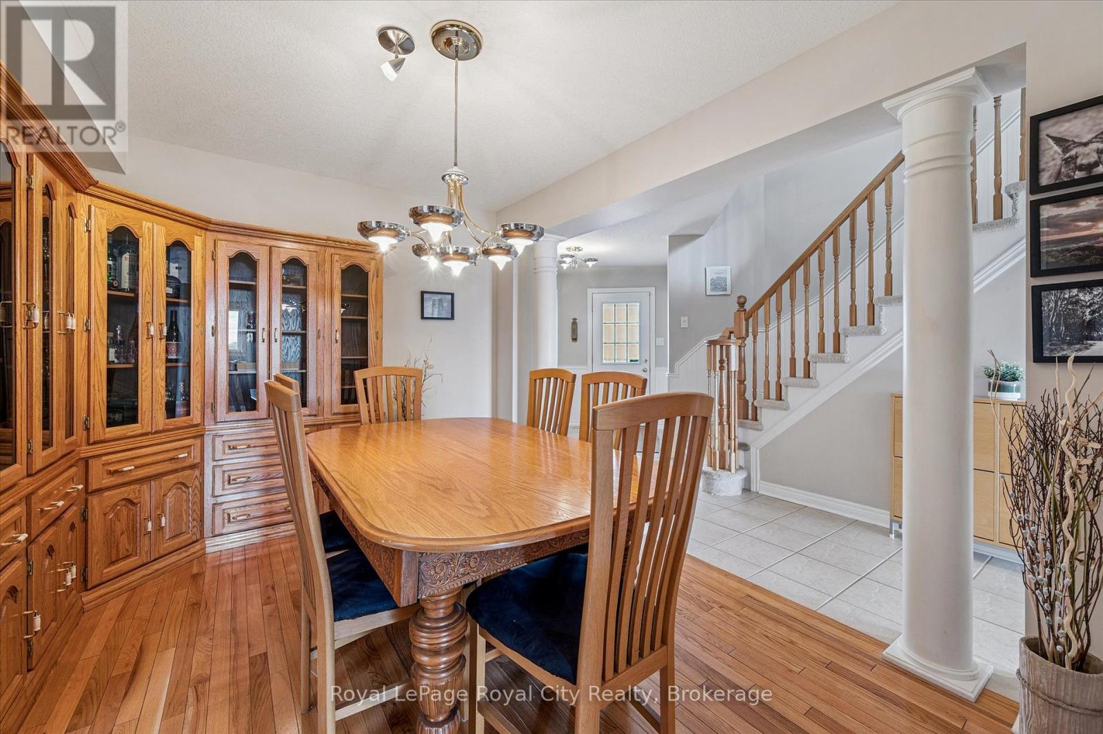 












87 LAW DRIVE

,
Guelph (Grange Road),




Ontario
N1E7J7

