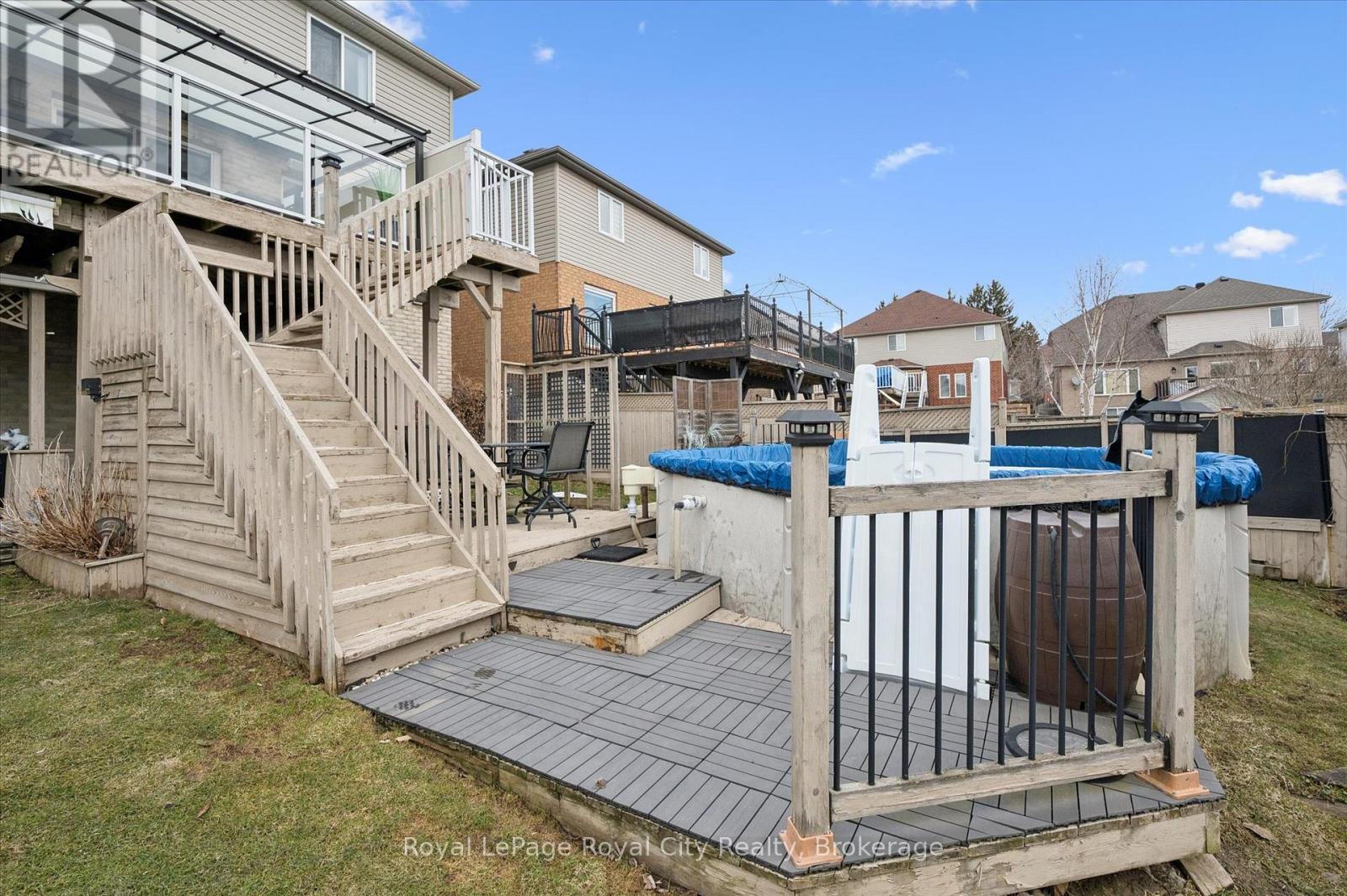 












87 LAW DRIVE

,
Guelph (Grange Road),




Ontario
N1E7J7

