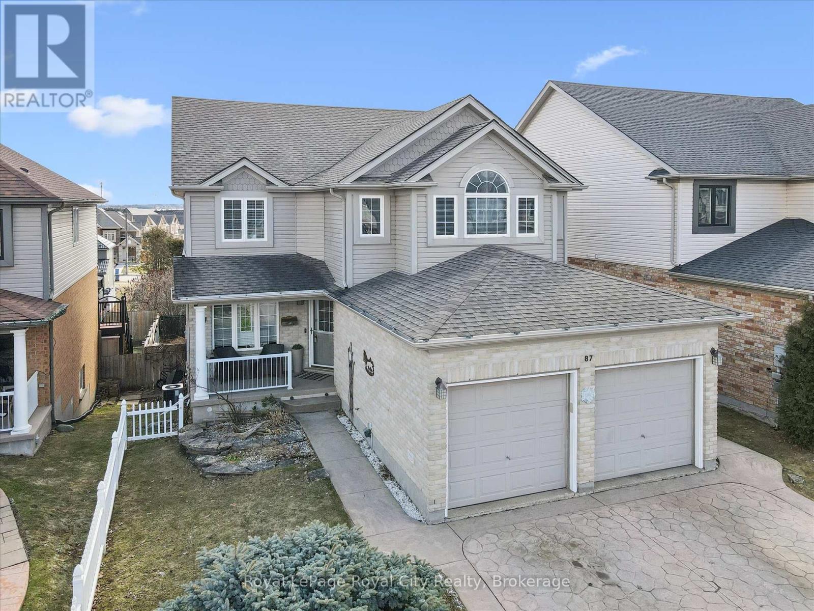 












87 LAW DRIVE

,
Guelph (Grange Road),




Ontario
N1E7J7

