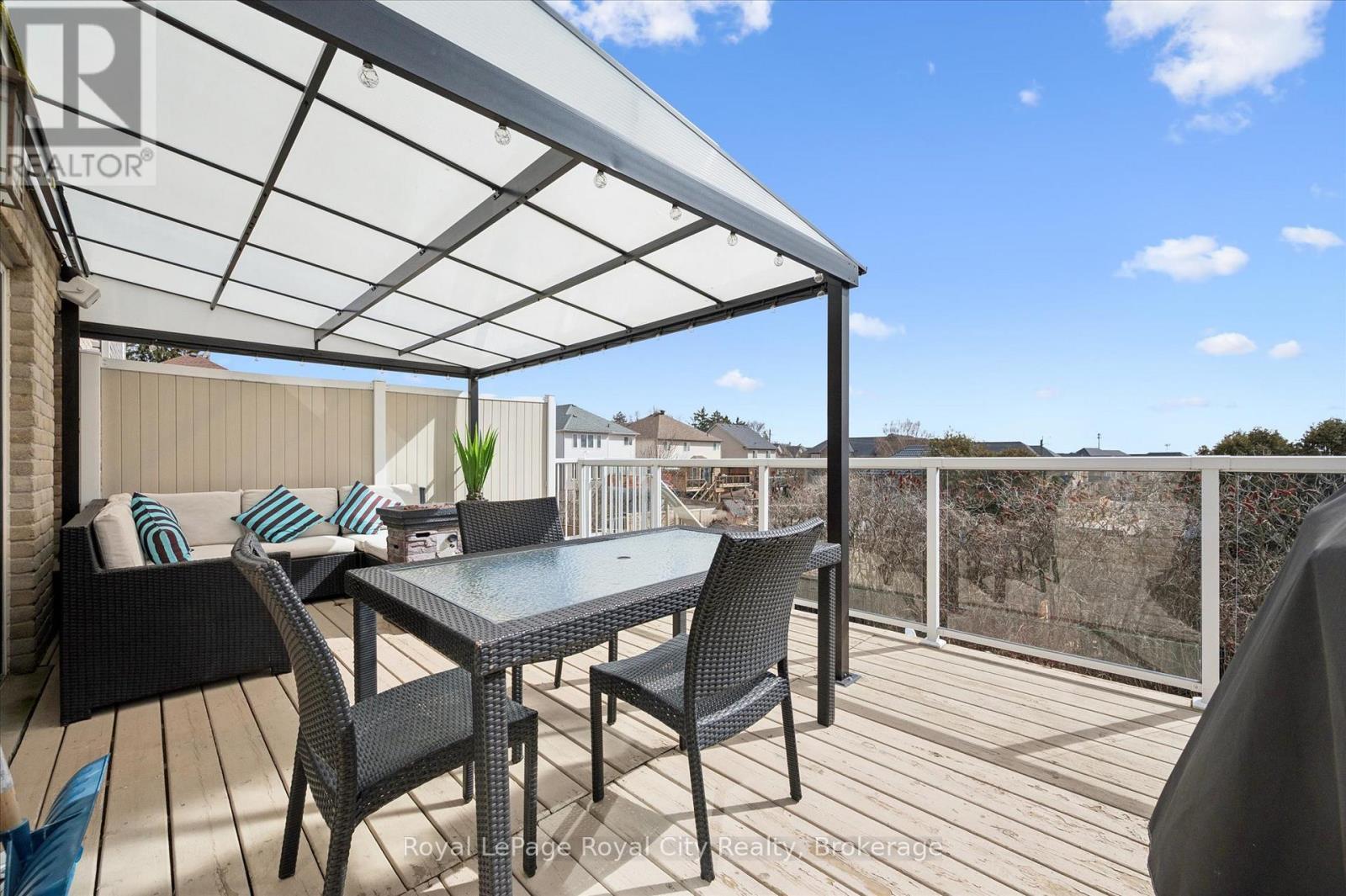 












87 LAW DRIVE

,
Guelph (Grange Road),




Ontario
N1E7J7

