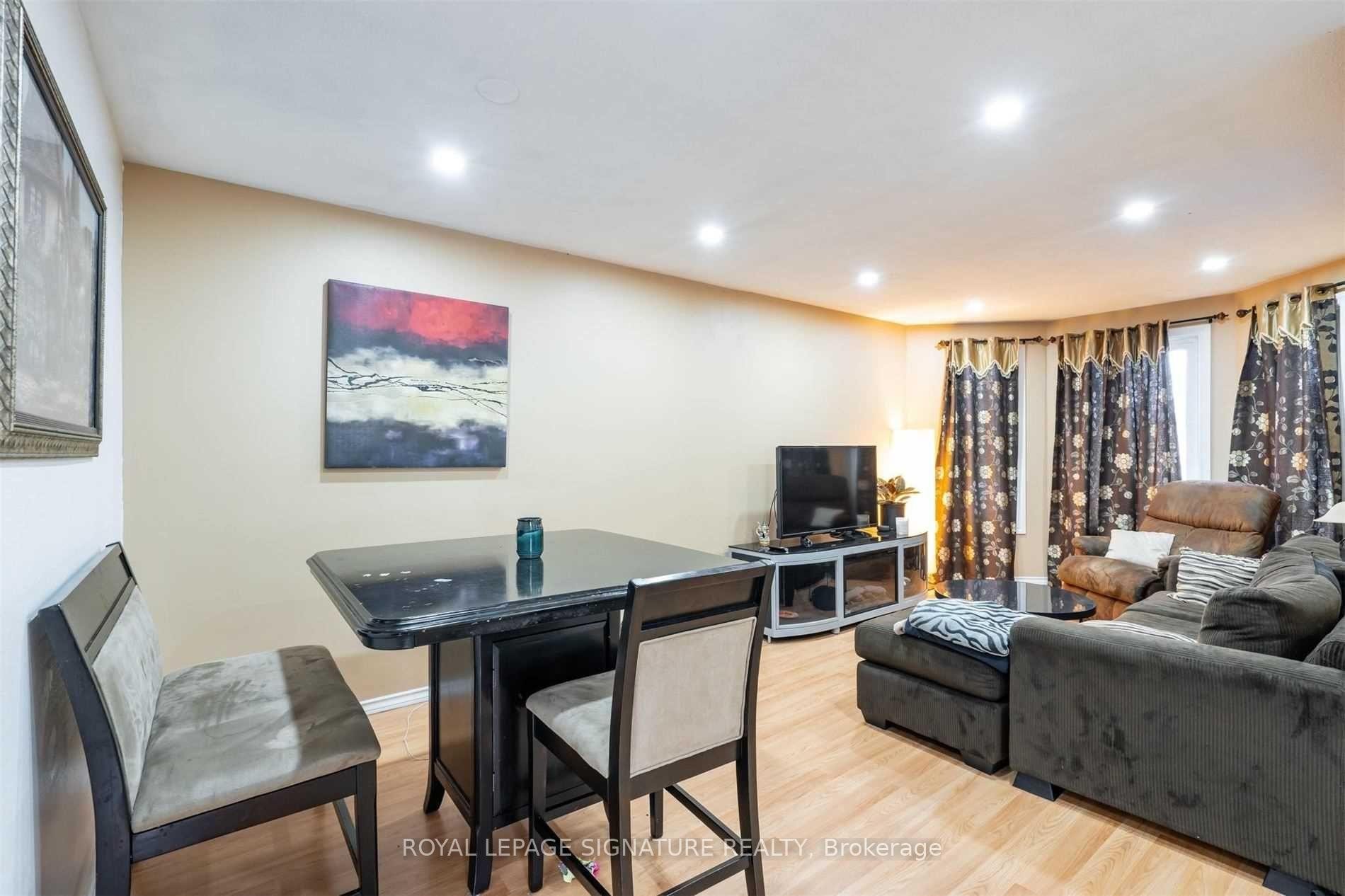 









52


Buchanan

Crescent, Upper,
Brantford,




ON
N3P 2A6

