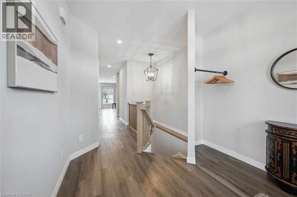 












211 WATER Street

,
St. Jacobs,




Ontario
N0B2N0

