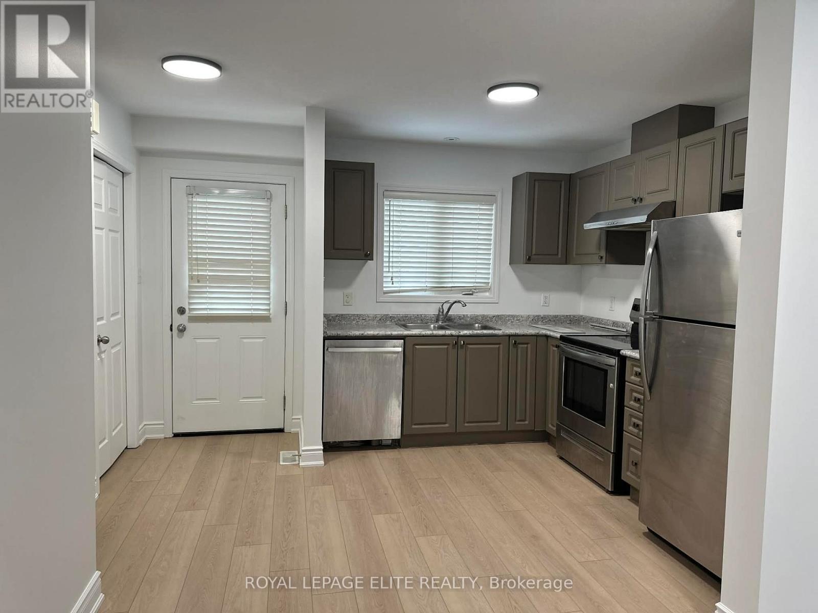 












48 - 350 DUNDAS STREET S

,
Cambridge,




Ontario
N1R5S2

