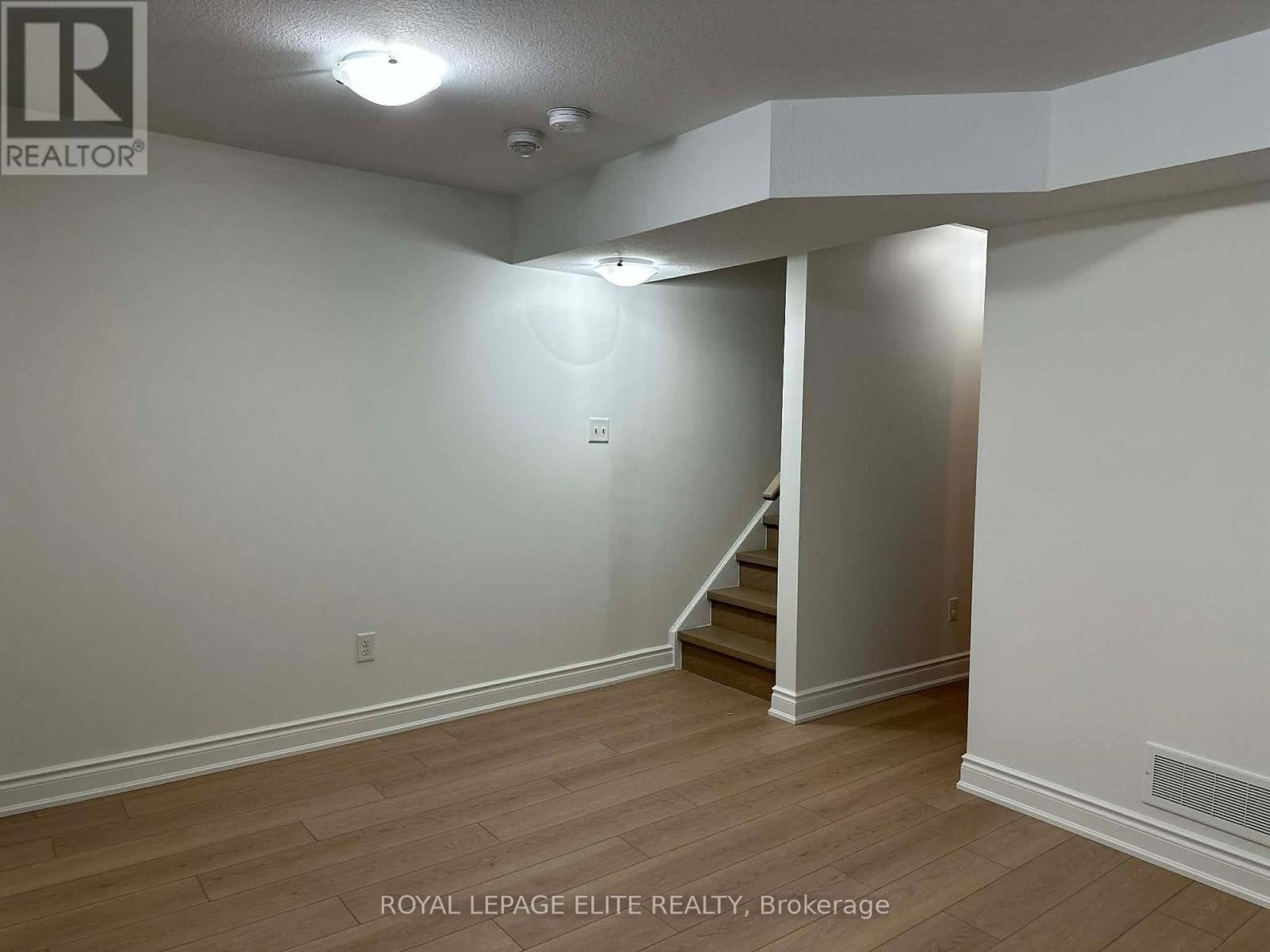 












48 - 350 DUNDAS STREET S

,
Cambridge,




Ontario
N1R5S2

