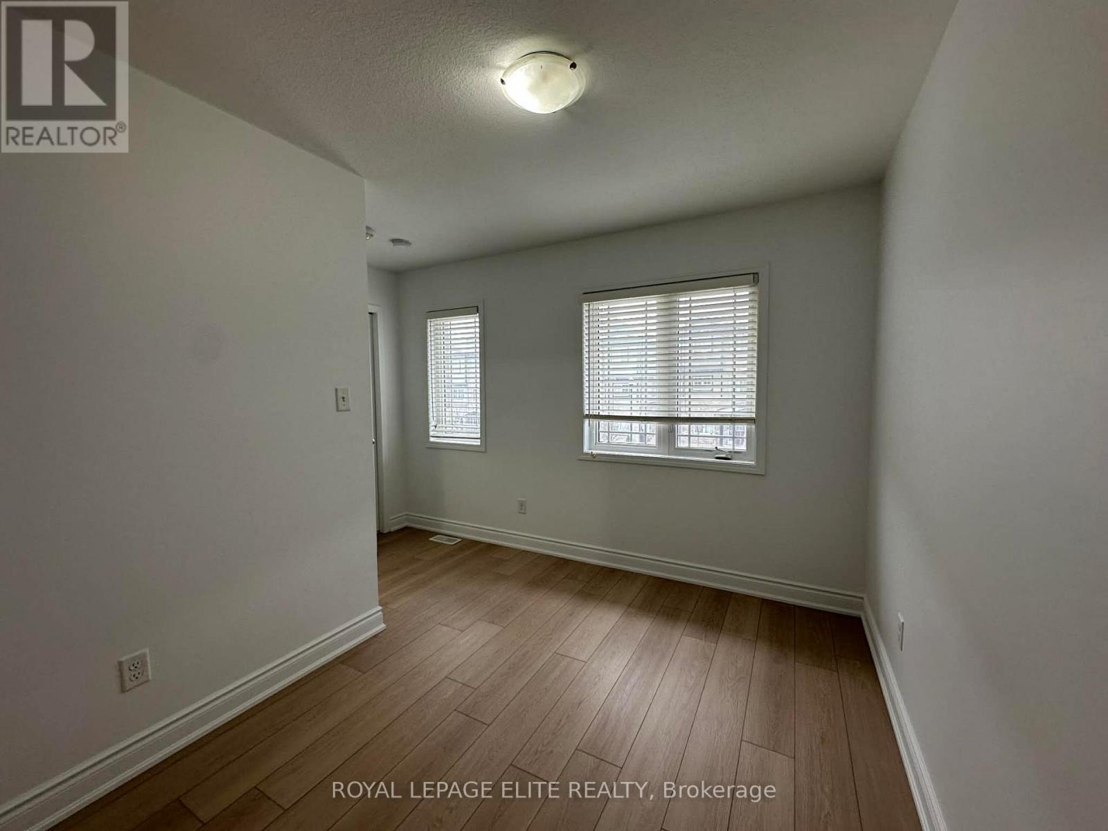 












48 - 350 DUNDAS STREET S

,
Cambridge,




Ontario
N1R5S2

