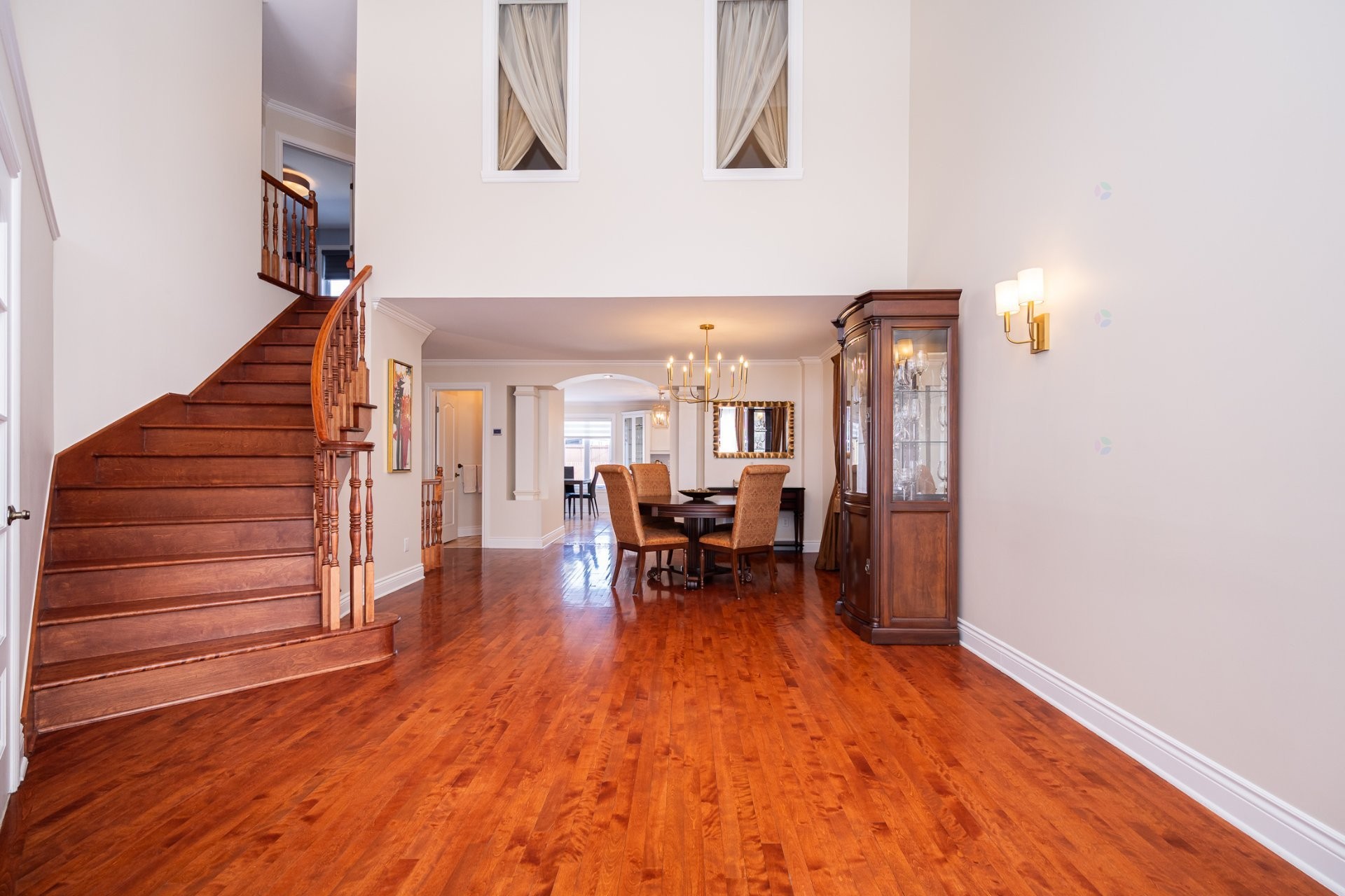 









2491


Rue Dalbis

,
Laval (Chomedey),




QC
H7T2Z9

